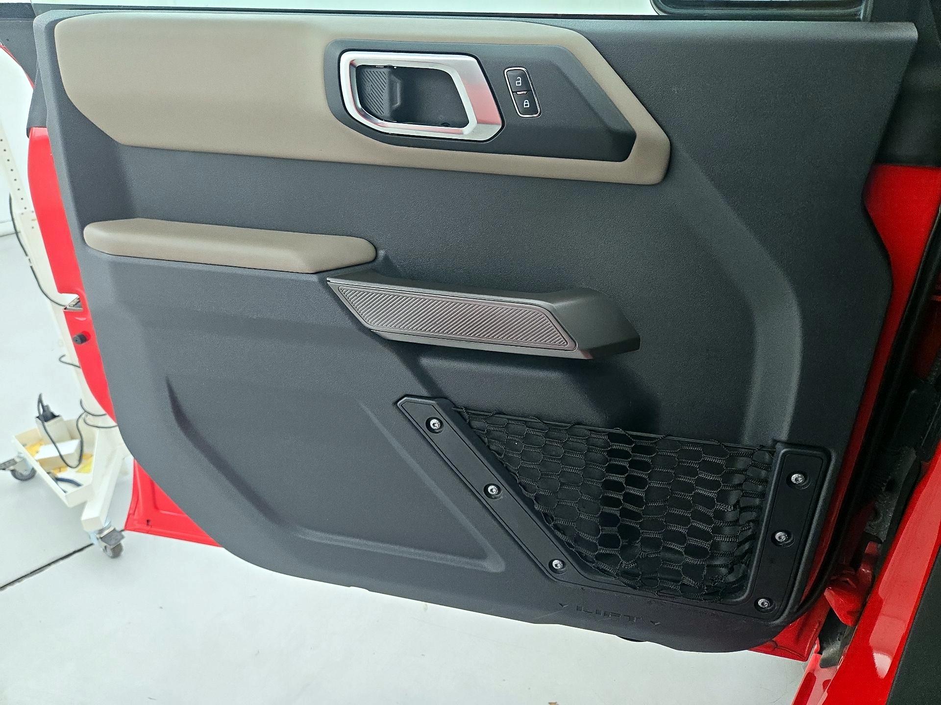 Thumbnail: 2023 Ford Bronco - 12