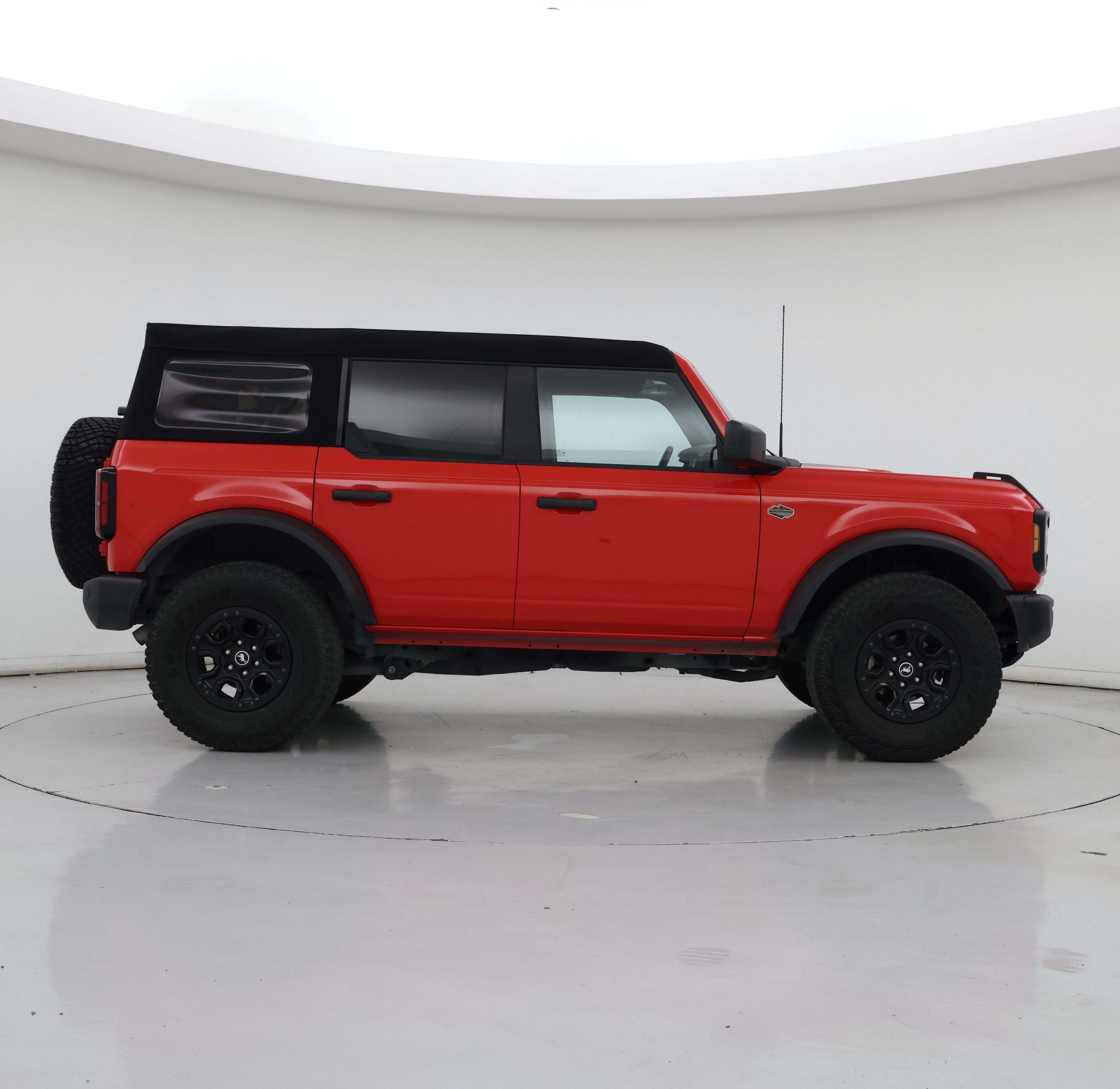 Thumbnail: 2023 Ford Bronco - 7