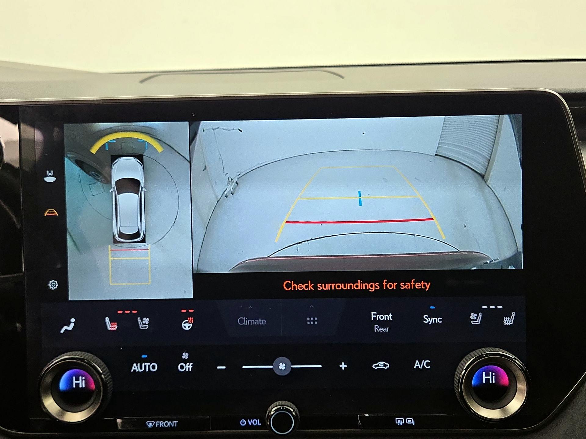 Thumbnail: 2024 Lexus RX - 15