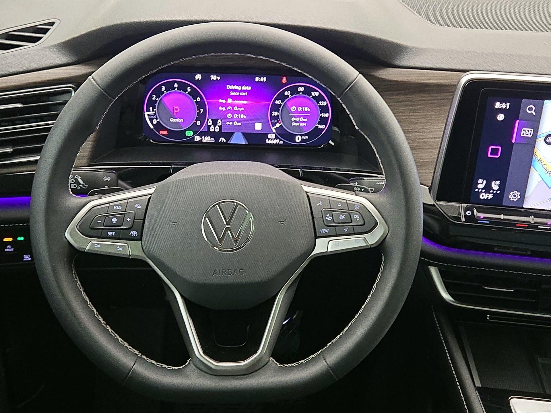 Thumbnail: 2024 Volkswagen Atlas - 10