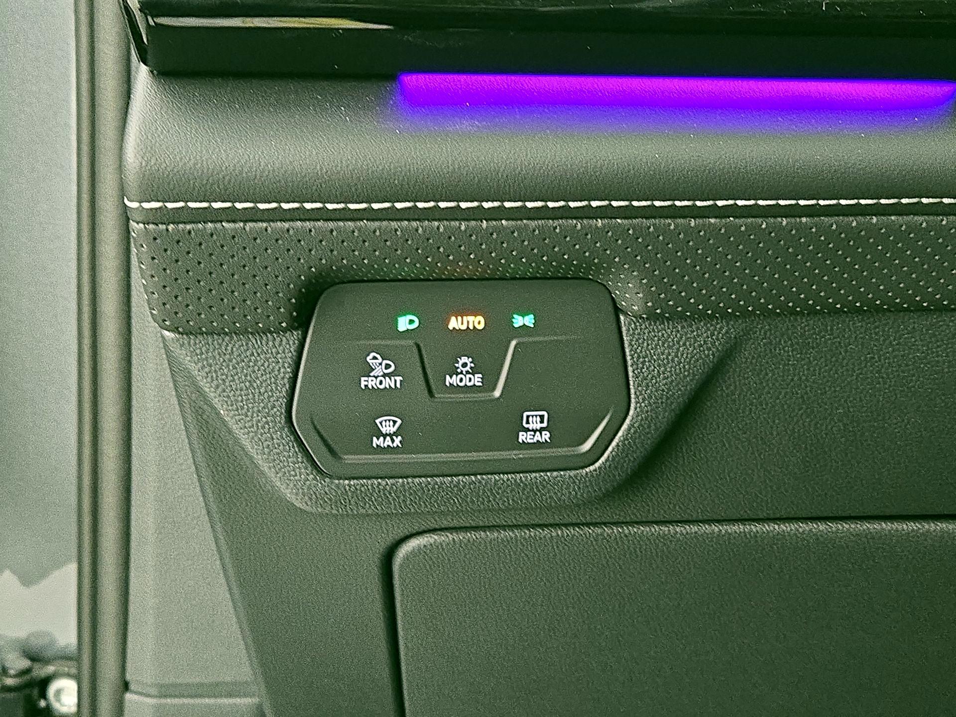 Thumbnail: 2024 Volkswagen Atlas - 13