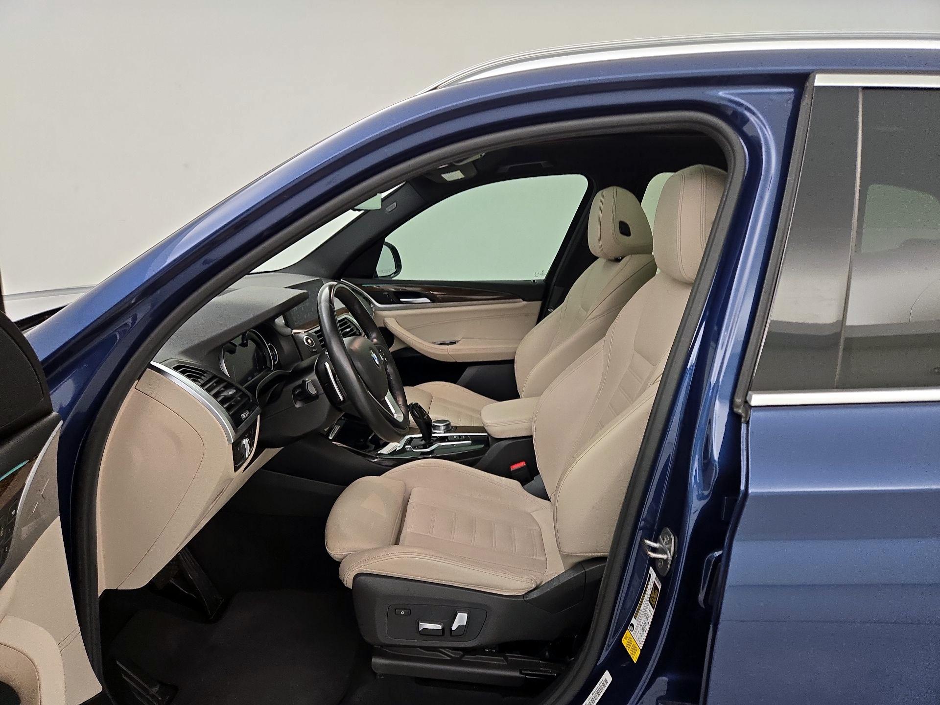 Thumbnail: 2019 BMW X3 - 11