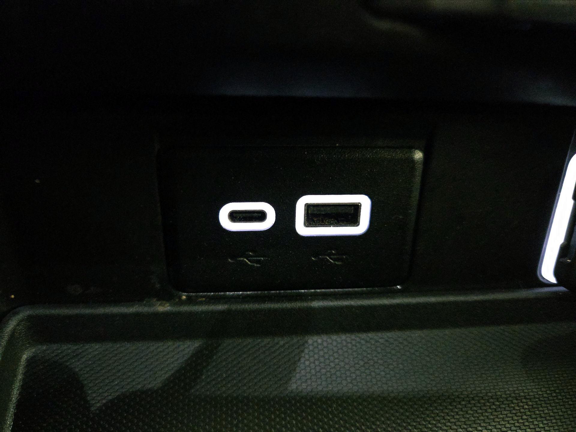 Thumbnail: 2024 GMC Yukon XL - 19