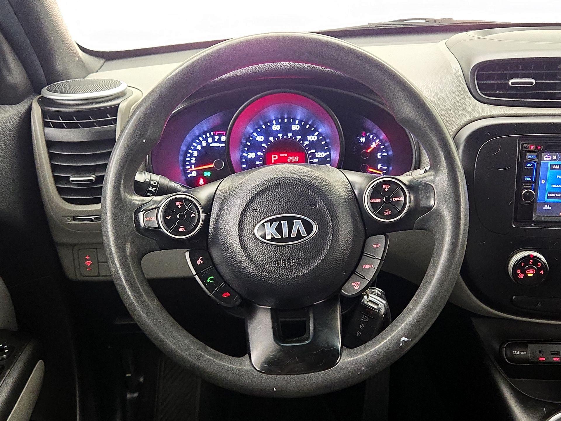 Thumbnail: 2014 Kia Soul - 10