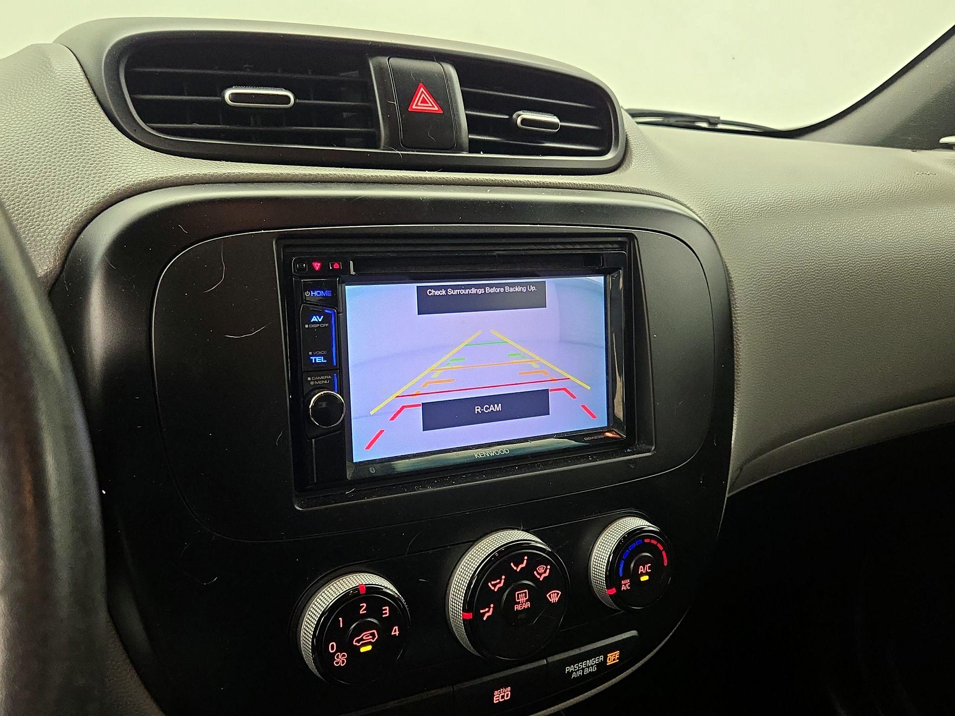 Thumbnail: 2014 Kia Soul - 14