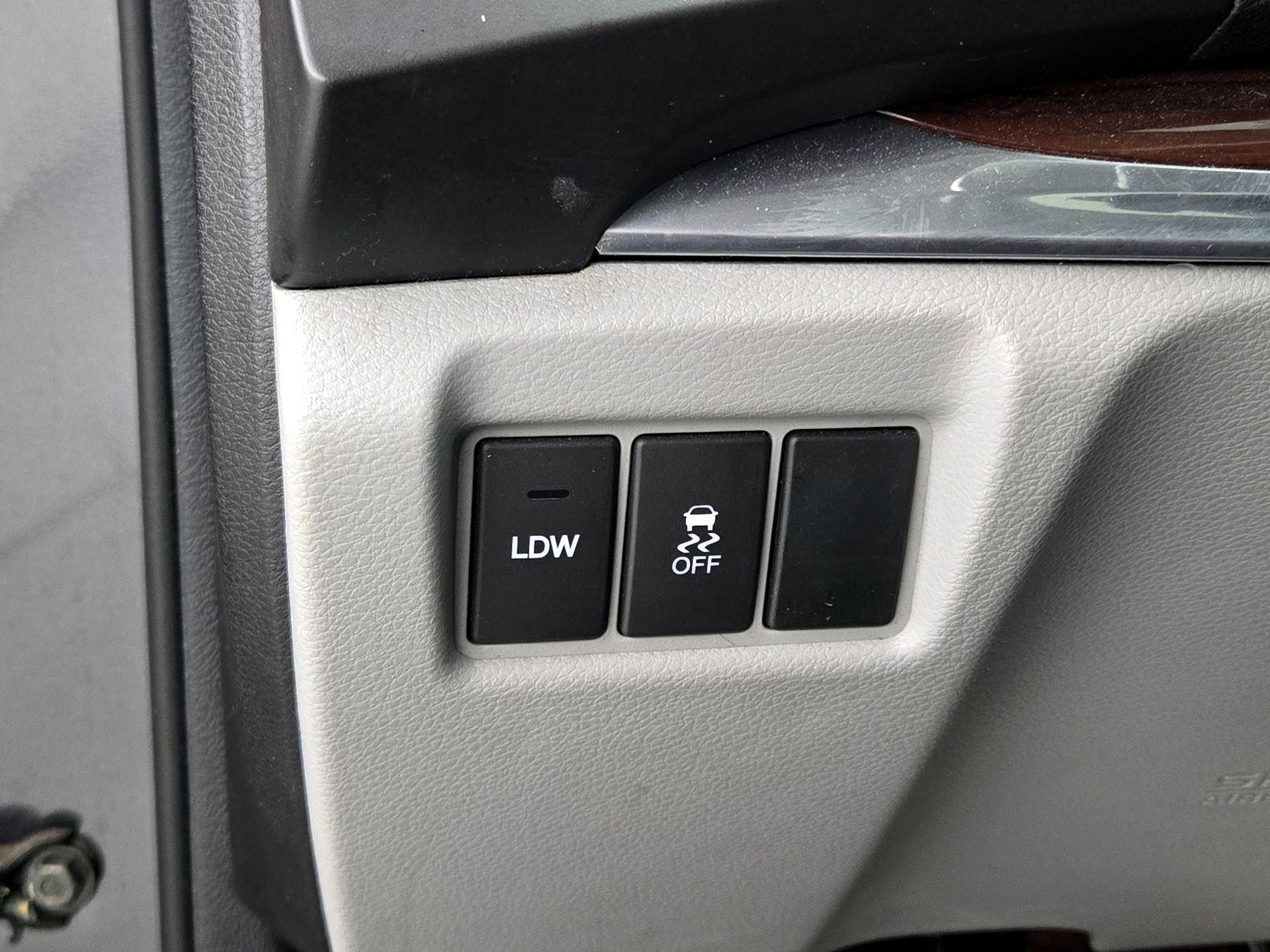 Thumbnail: 2014 Acura MDX - 13