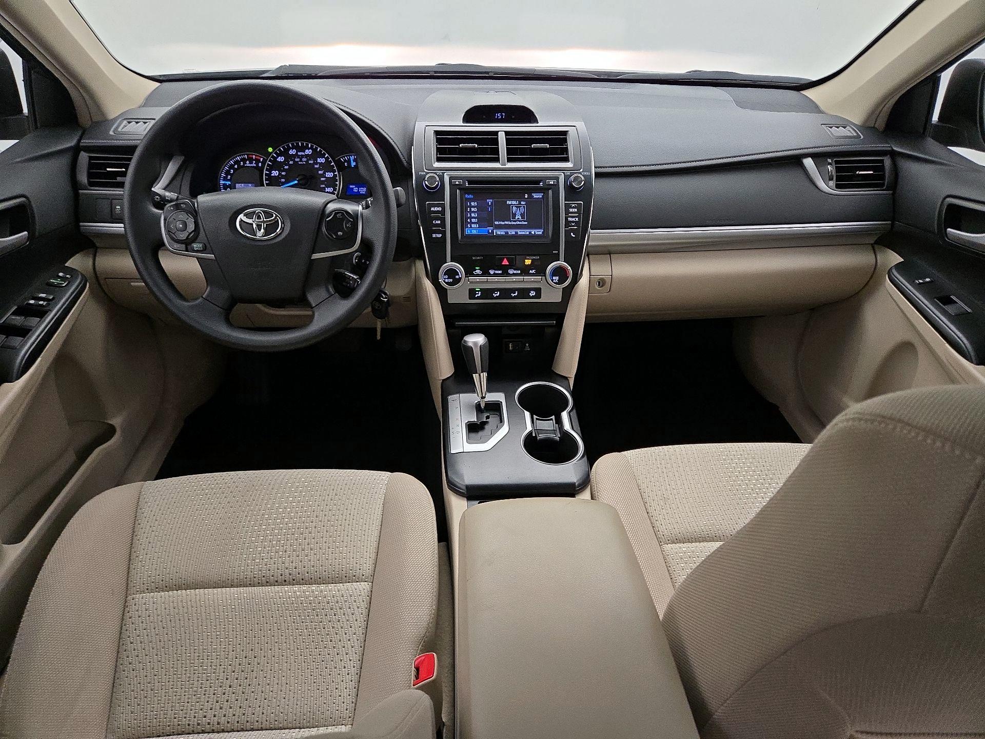 Thumbnail: 2014 Toyota Camry - 9