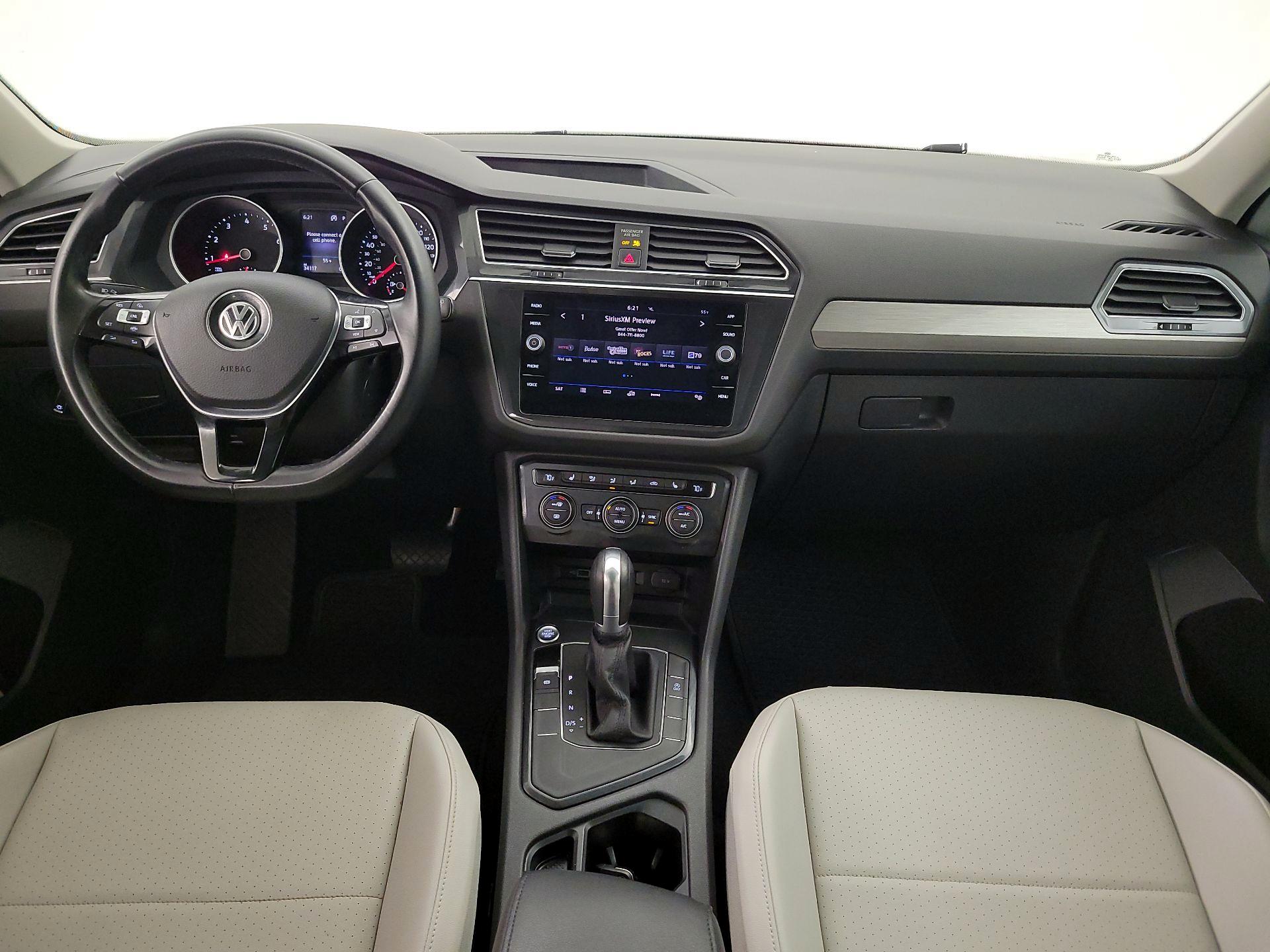 Thumbnail: 2019 Volkswagen Tiguan - 9