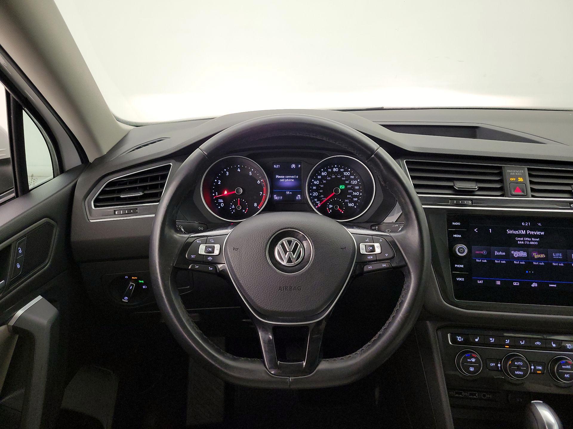 Thumbnail: 2019 Volkswagen Tiguan - 10
