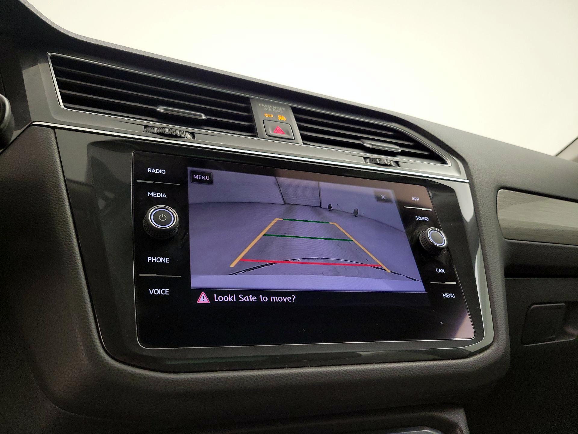 Thumbnail: 2019 Volkswagen Tiguan - 14