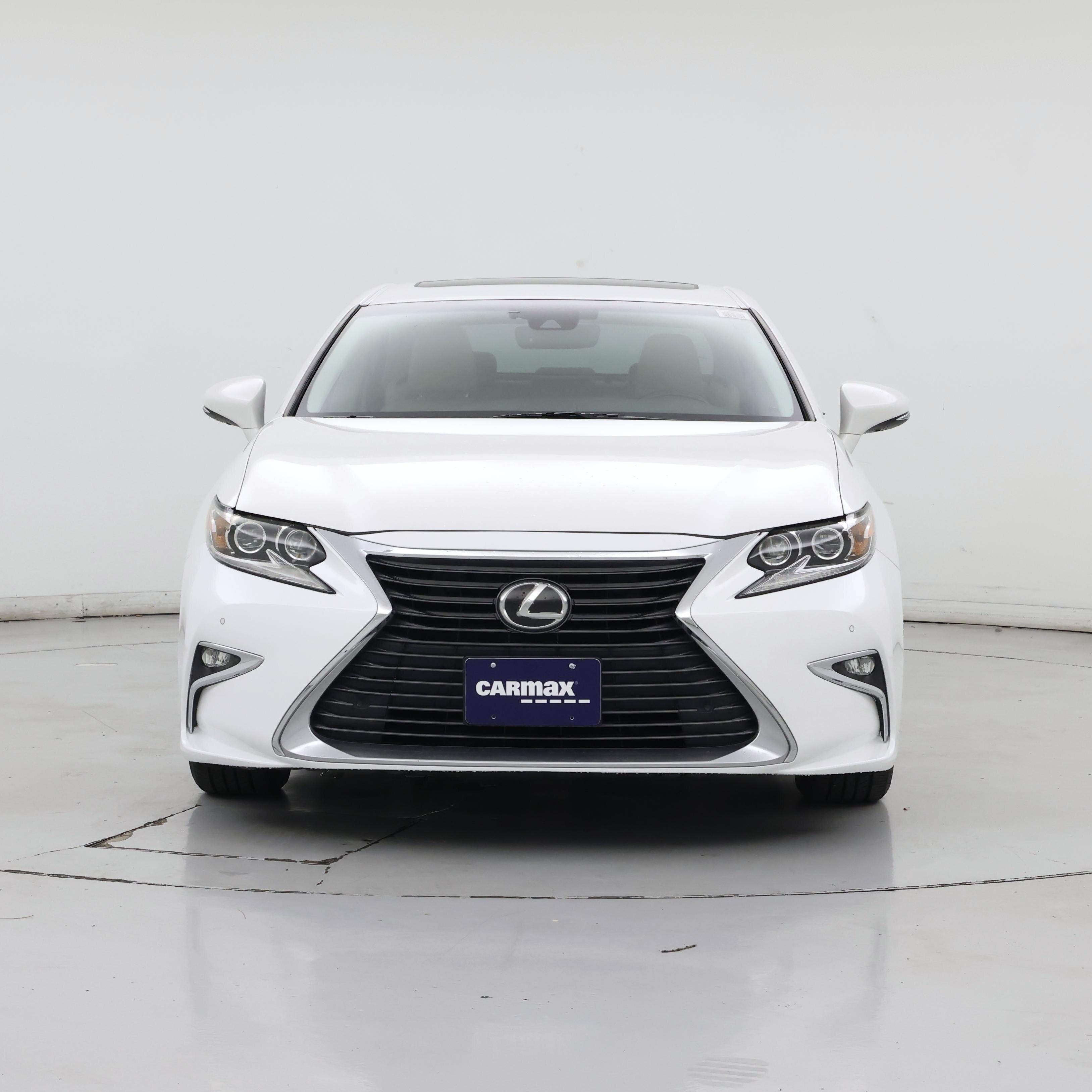 Thumbnail: 2017 Lexus ES - 5