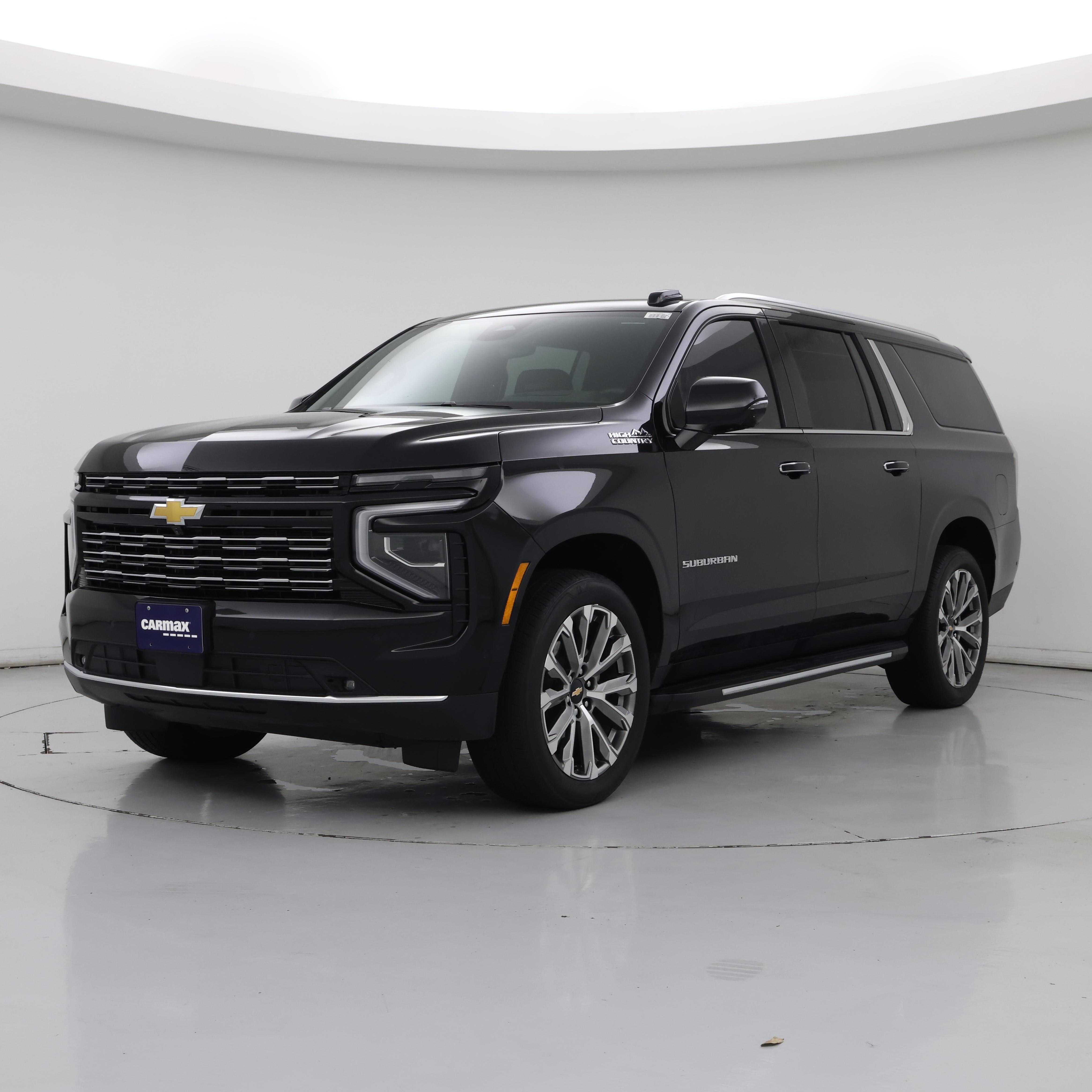 Thumbnail: 2025 Chevrolet Suburban - 4