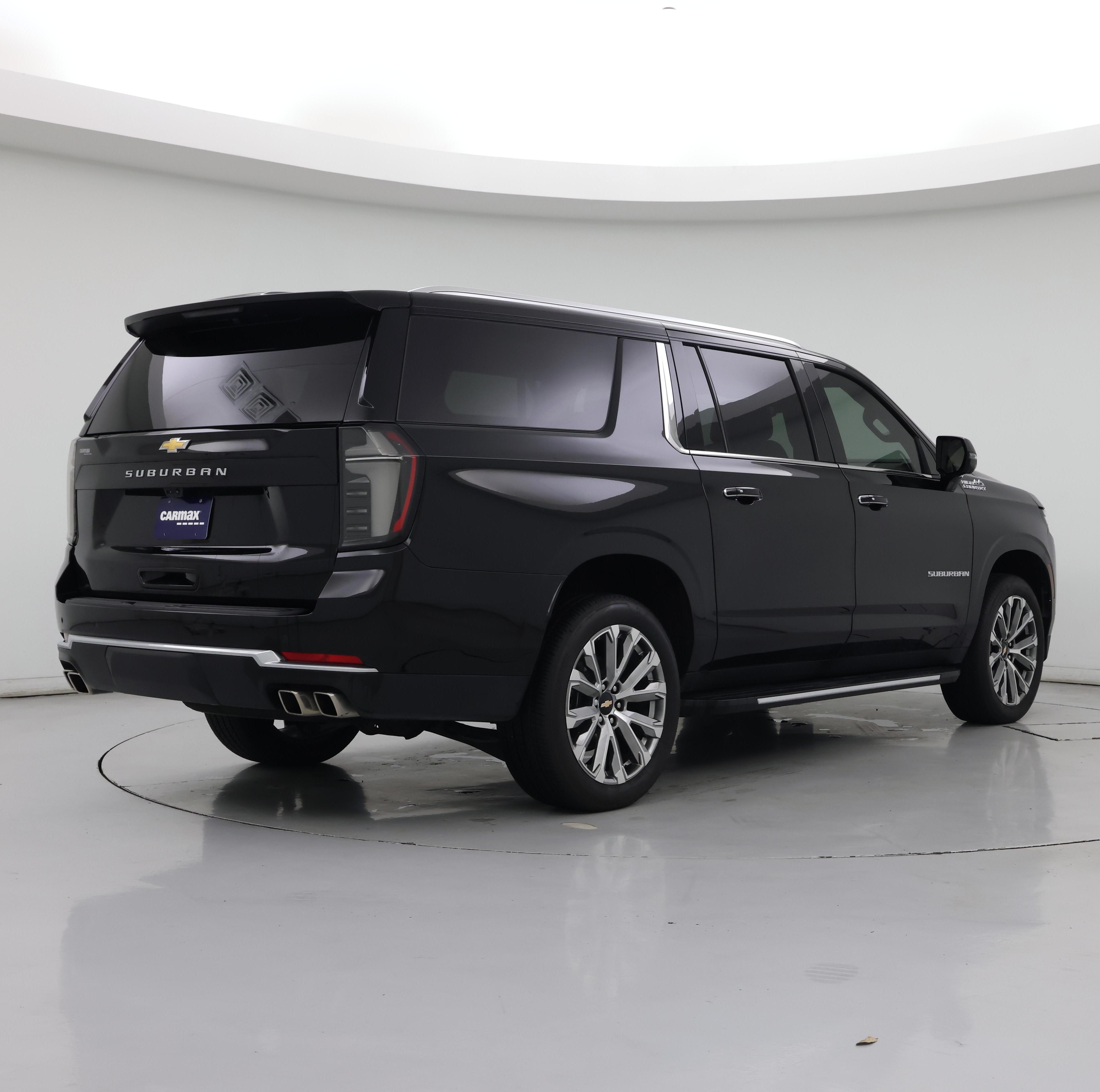 Thumbnail: 2025 Chevrolet Suburban - 8