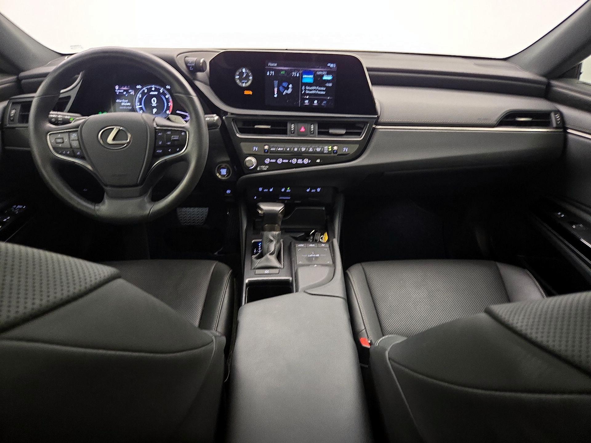 Thumbnail: 2022 Lexus ES - 9