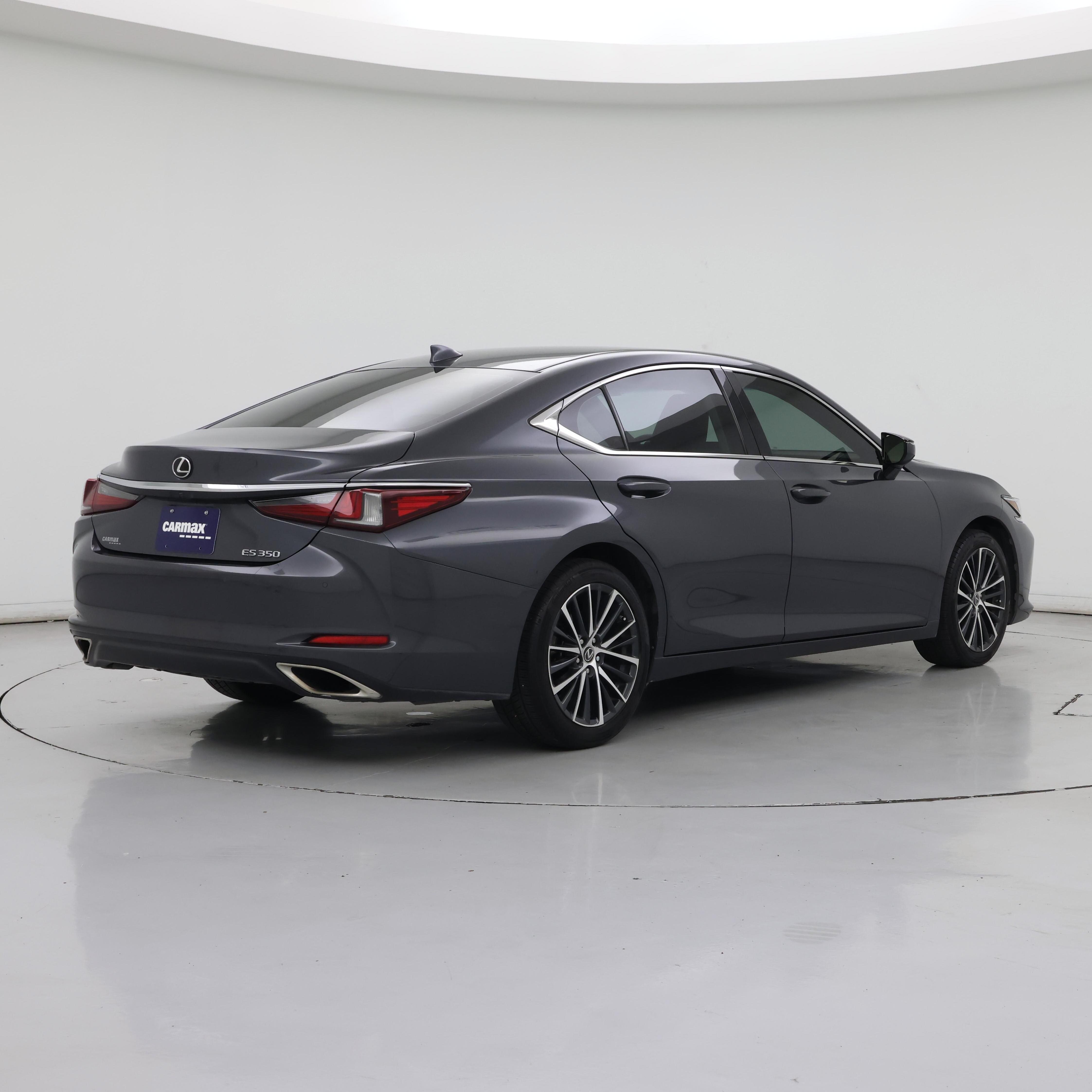 Thumbnail: 2022 Lexus ES - 8