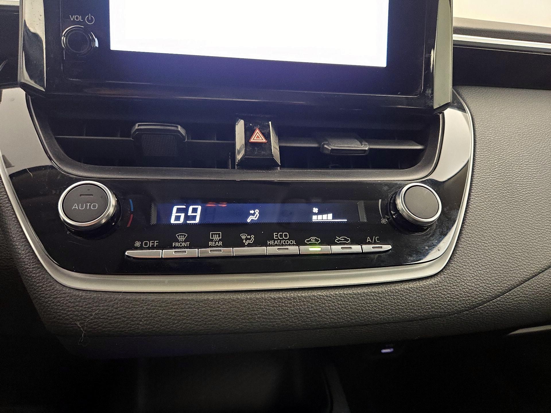 Thumbnail: 2024 Toyota Corolla - 16