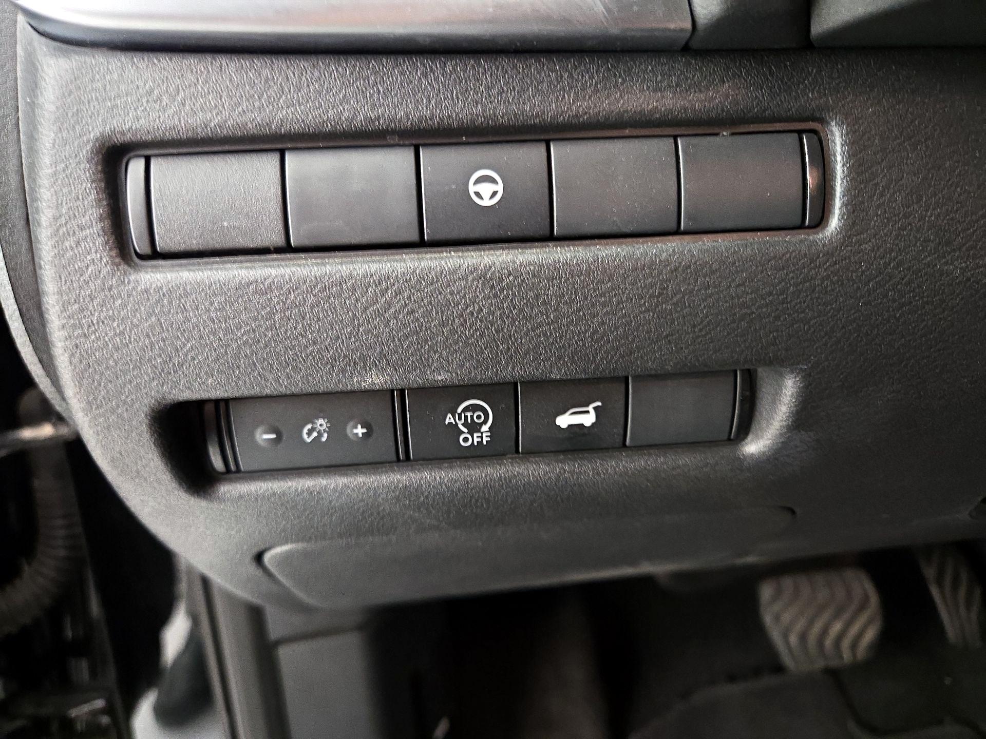 Thumbnail: 2025 Nissan Rogue - 13