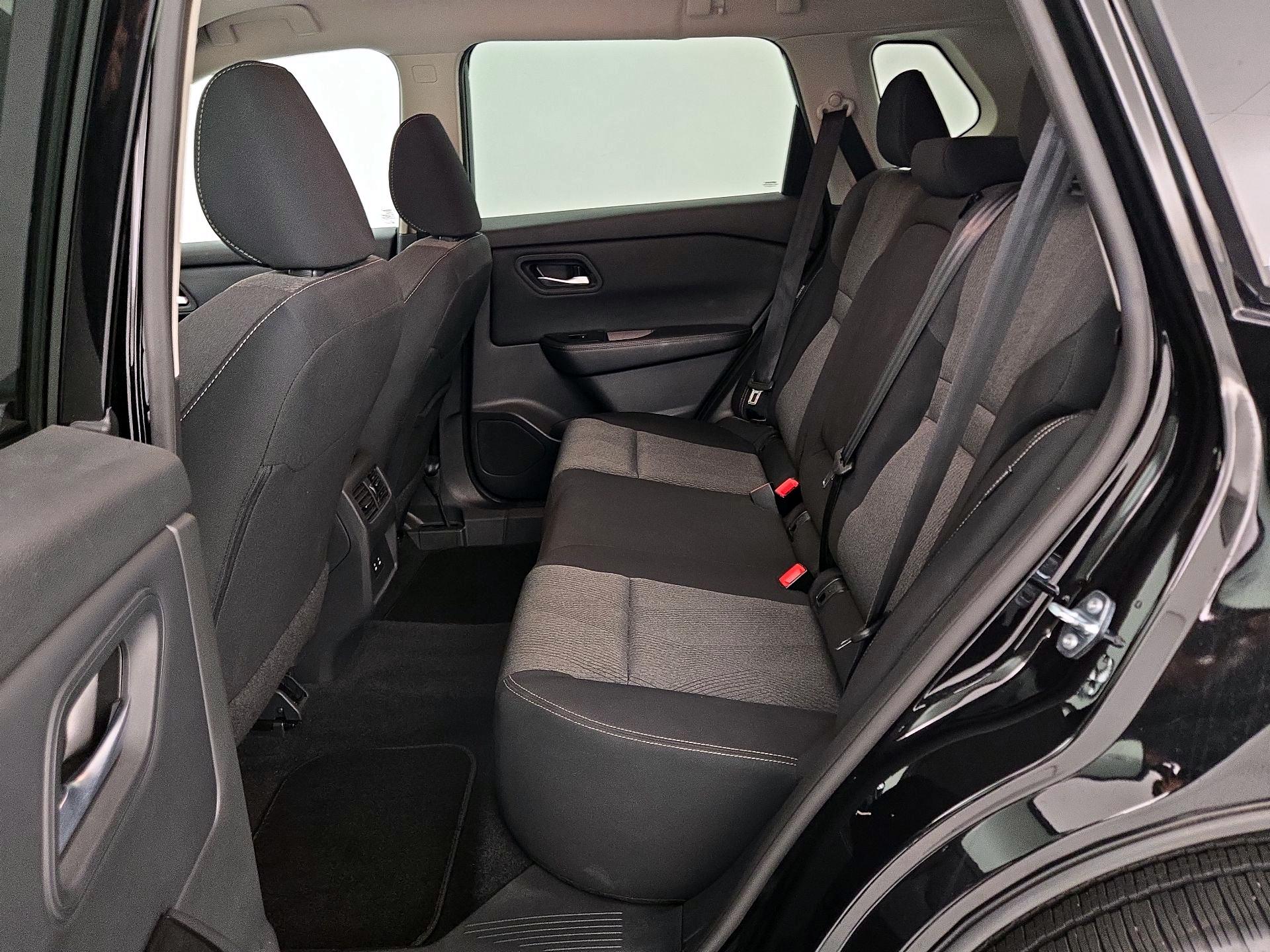 Thumbnail: 2025 Nissan Rogue - 19