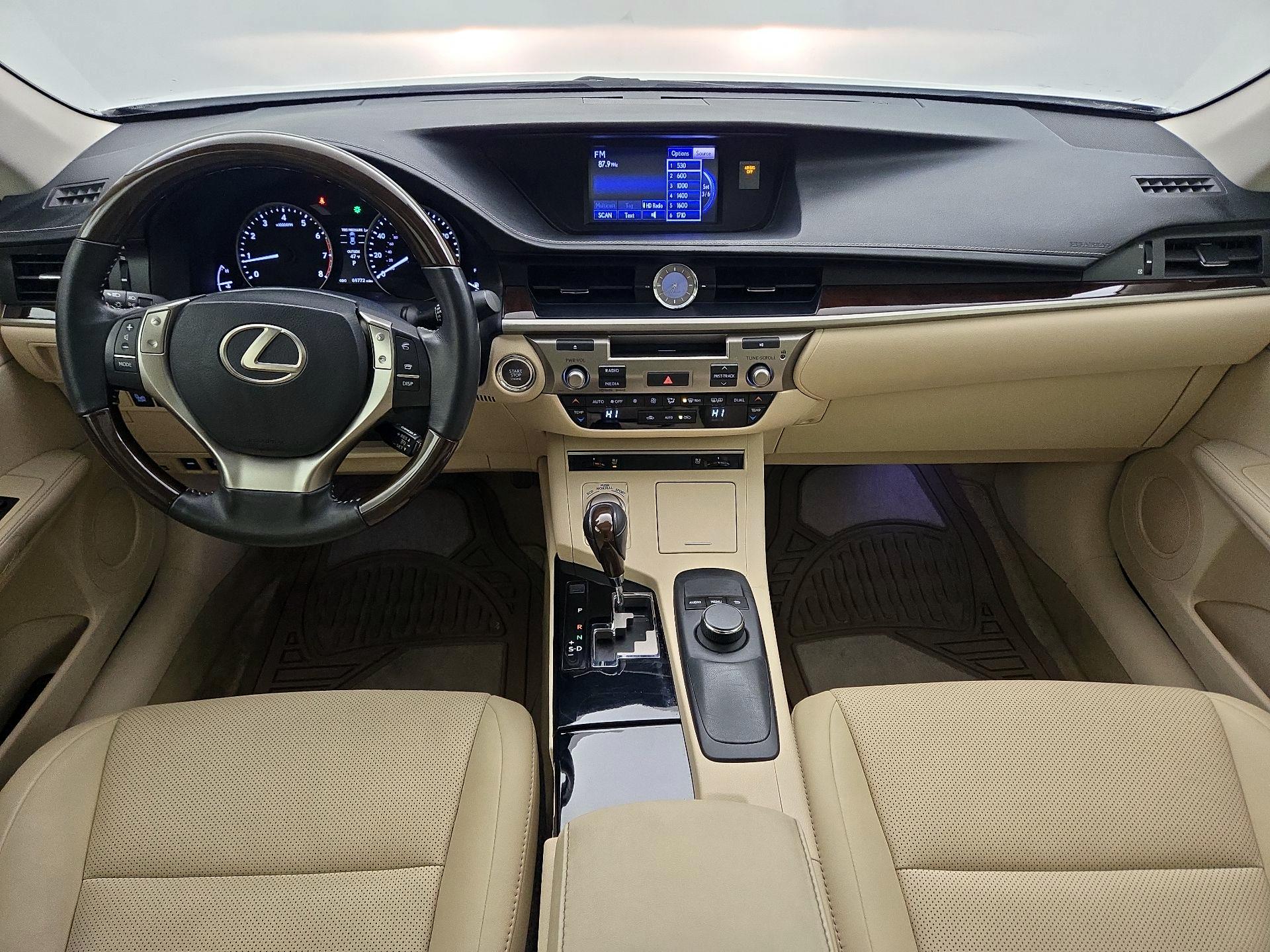Thumbnail: 2014 Lexus ES - 9