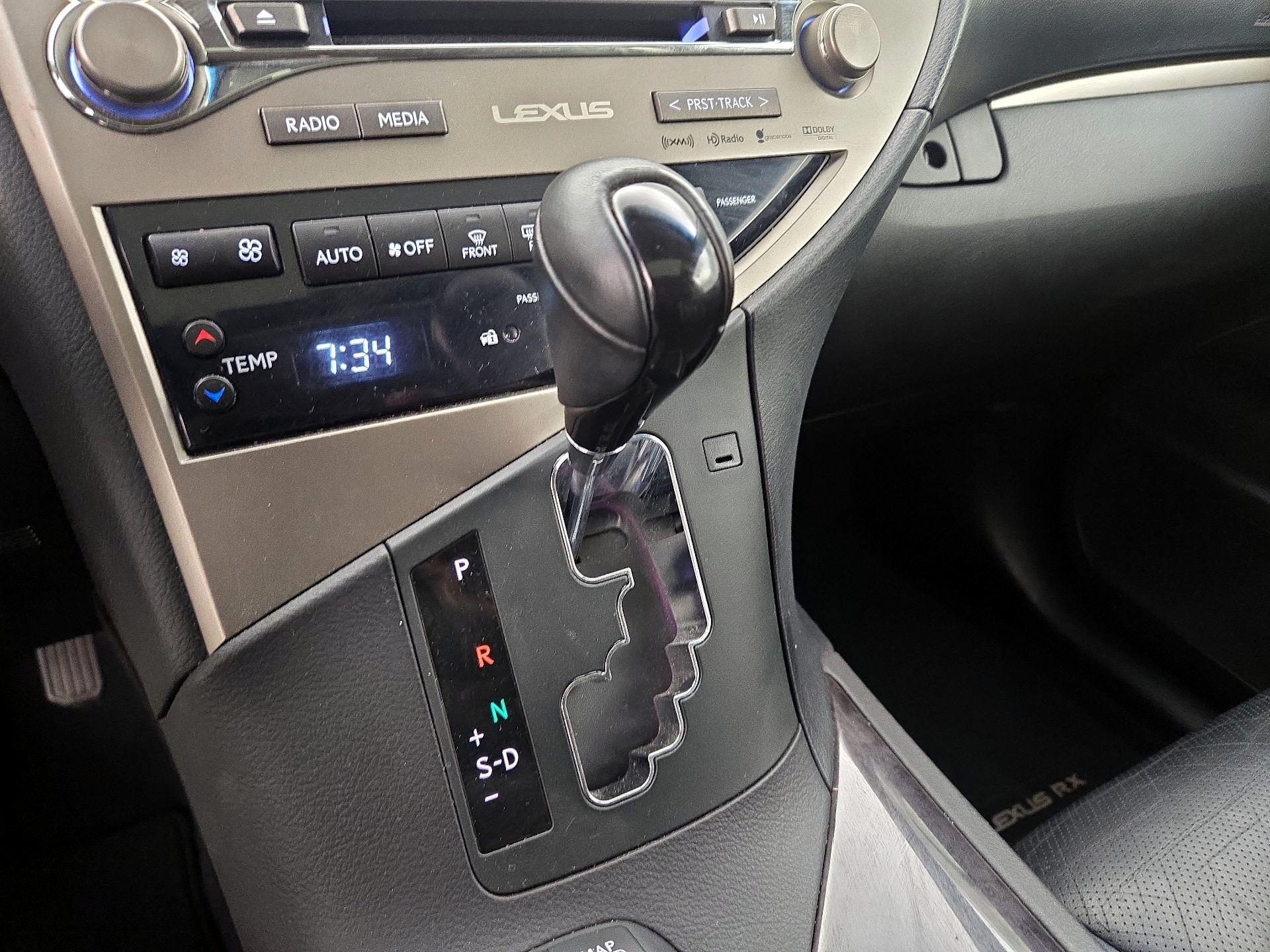 Thumbnail: 2015 Lexus RX - 18