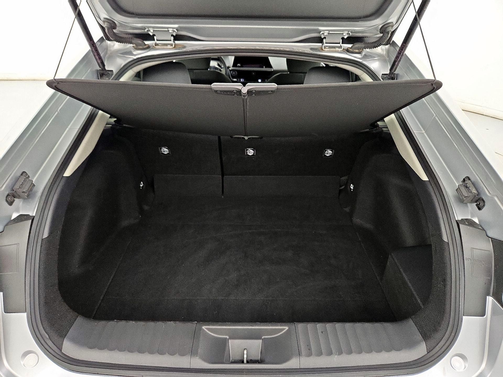 Thumbnail: 2025 Toyota Prius - 20