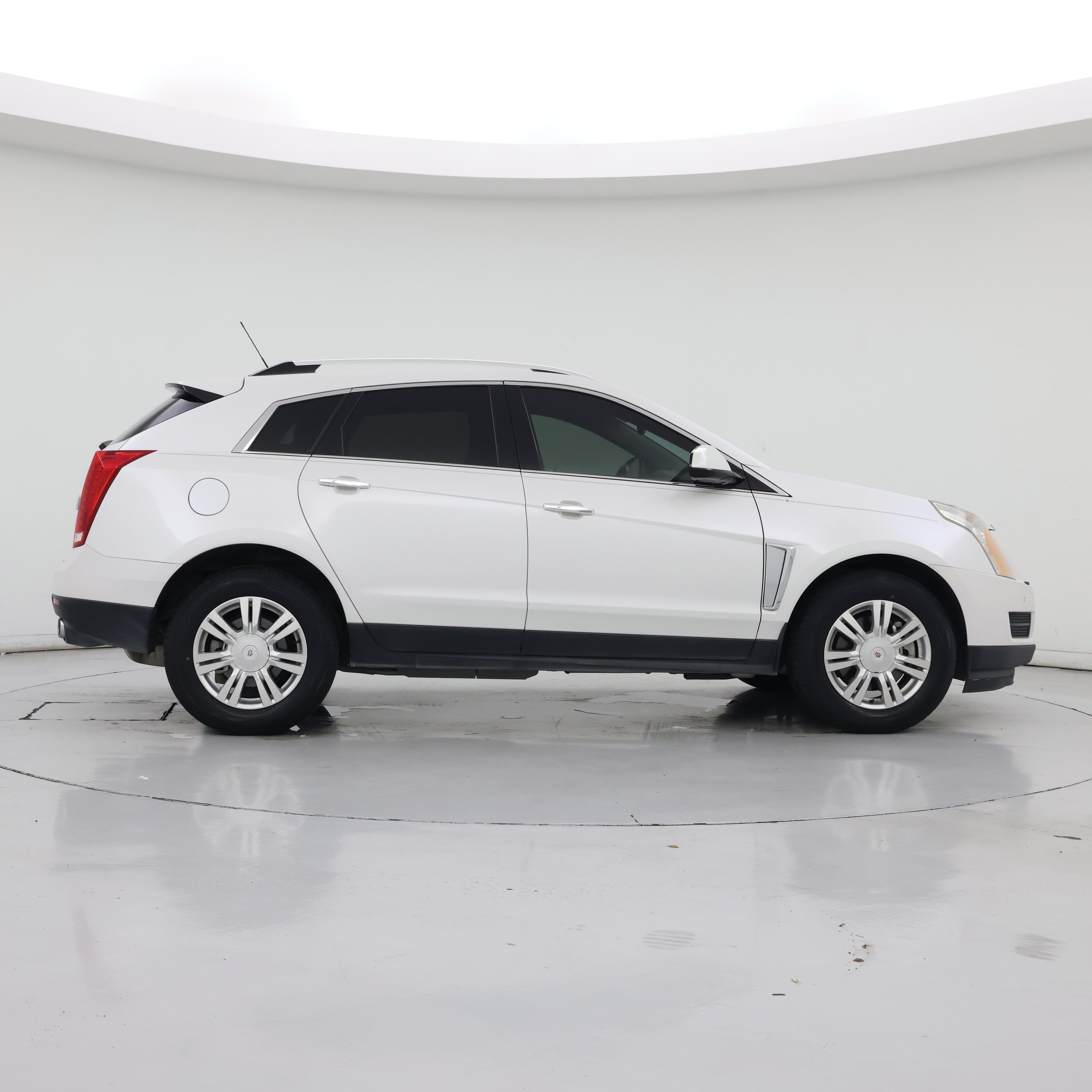 Thumbnail: 2015 Cadillac SRX - 7