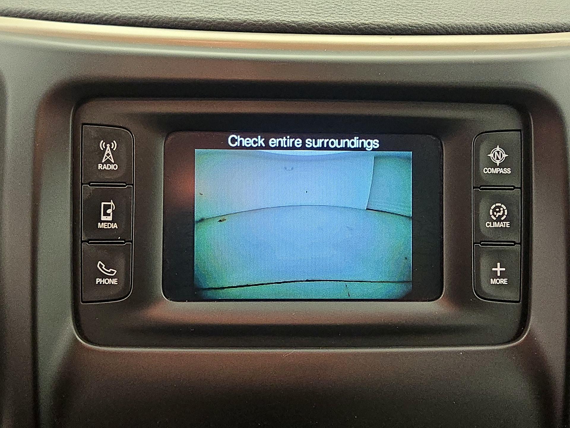 Thumbnail: 2015 Jeep Cherokee - 14