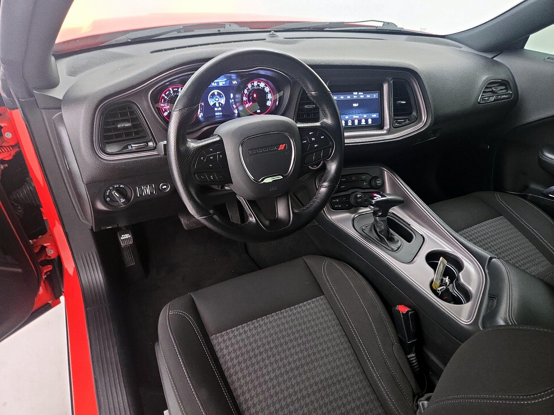 Thumbnail: 2023 Dodge Challenger - 9