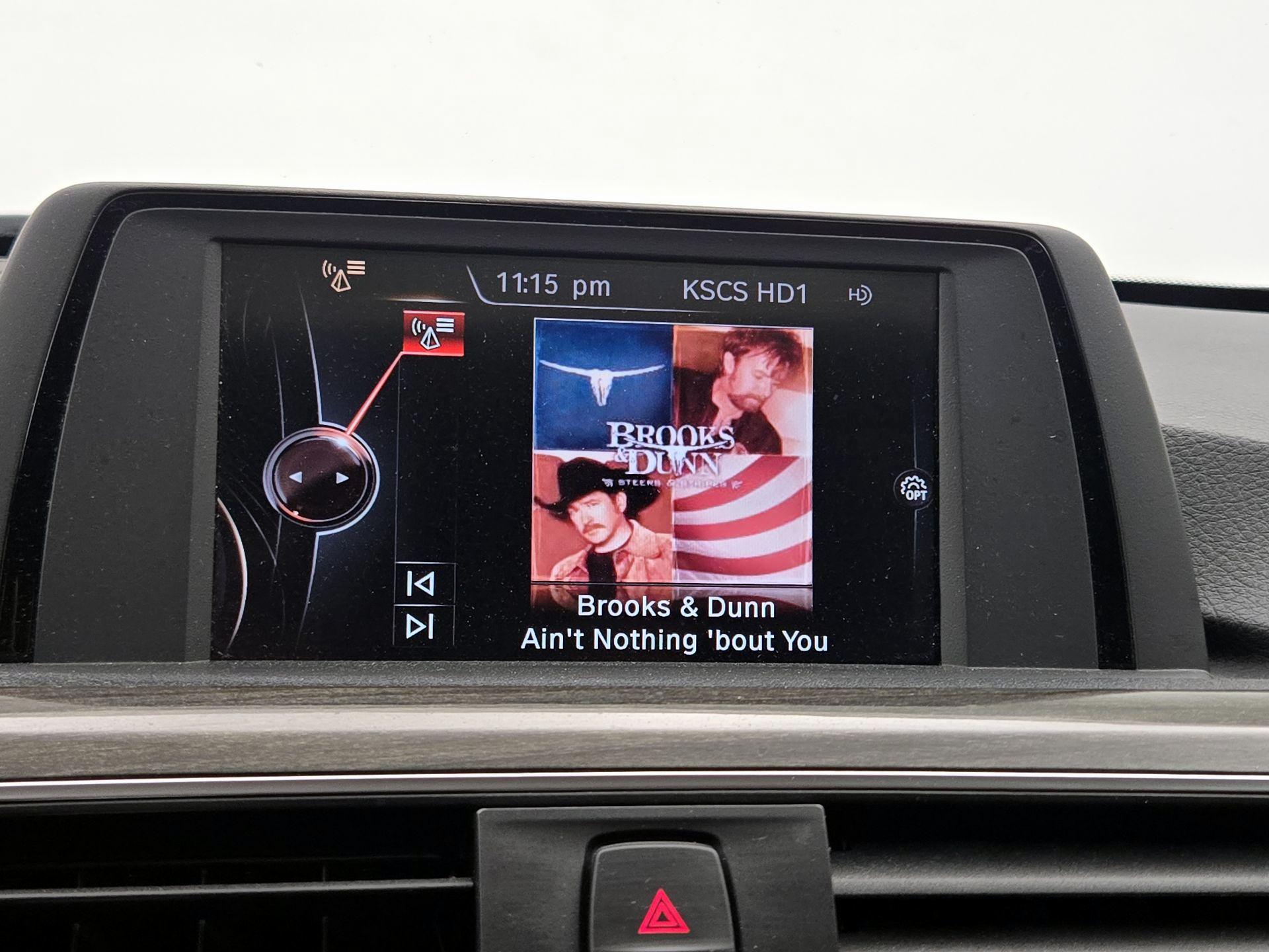 Thumbnail: 2016 BMW 3 Series - 16