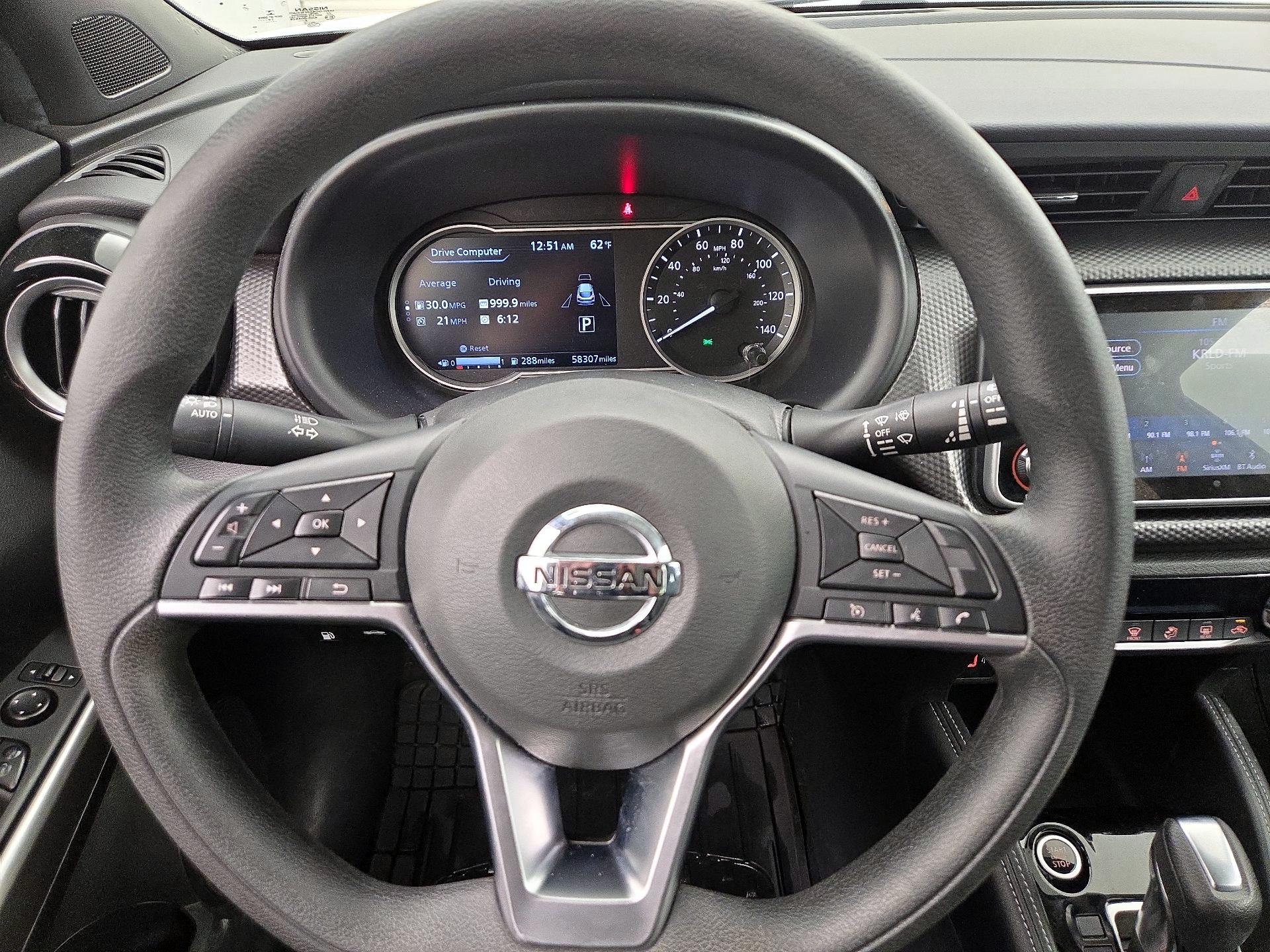 Thumbnail: 2019 Nissan Kicks - 10