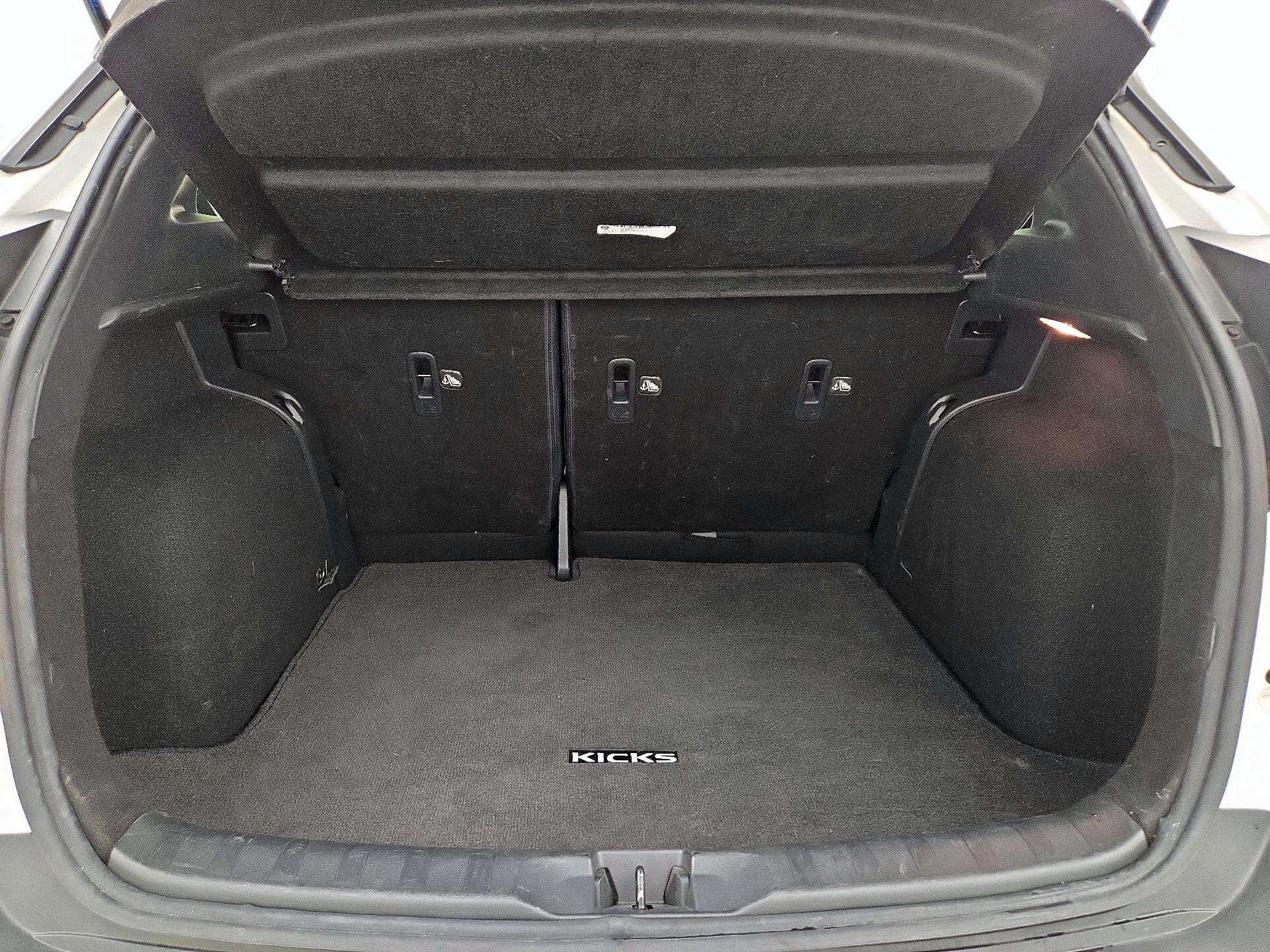 Thumbnail: 2019 Nissan Kicks - 20