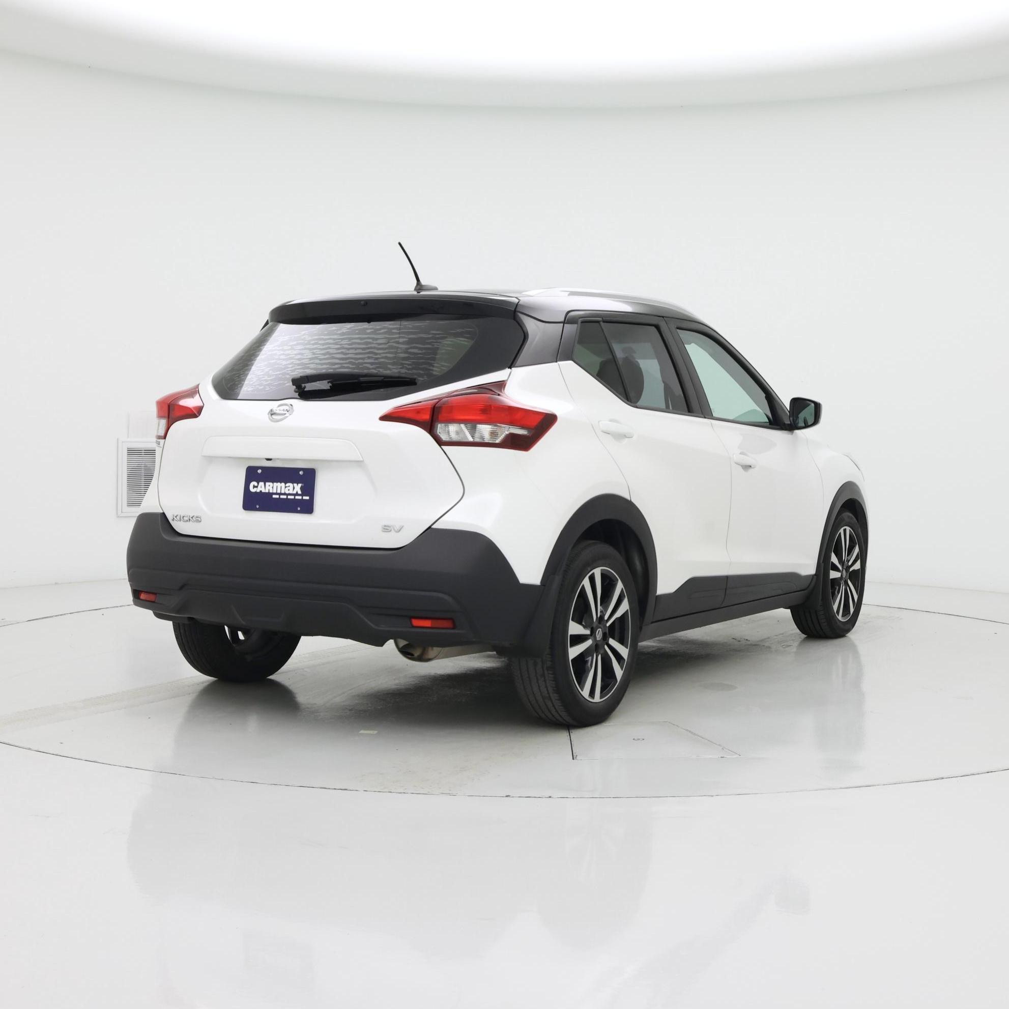 Thumbnail: 2019 Nissan Kicks - 8