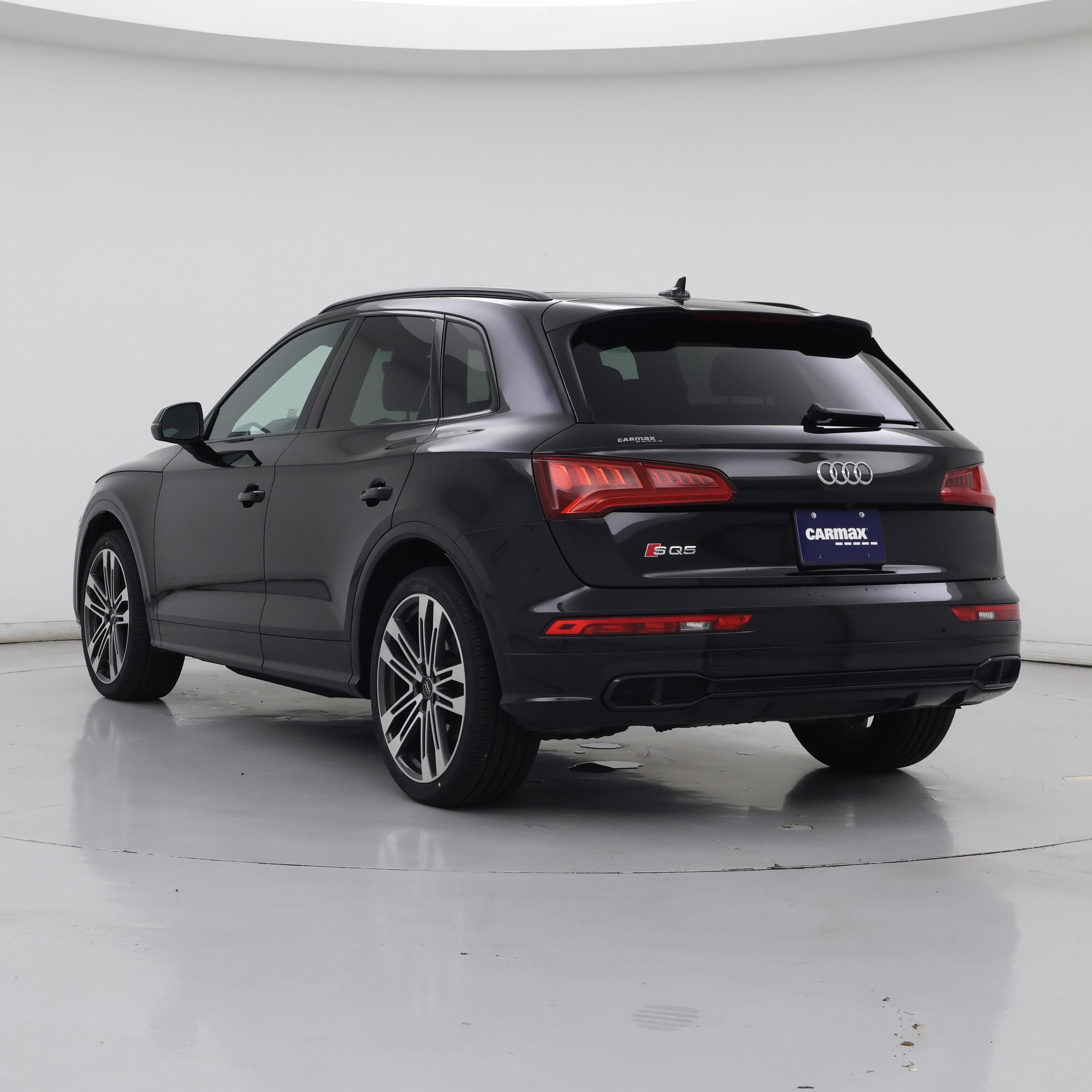 Thumbnail: 2020 Audi SQ5 - 2