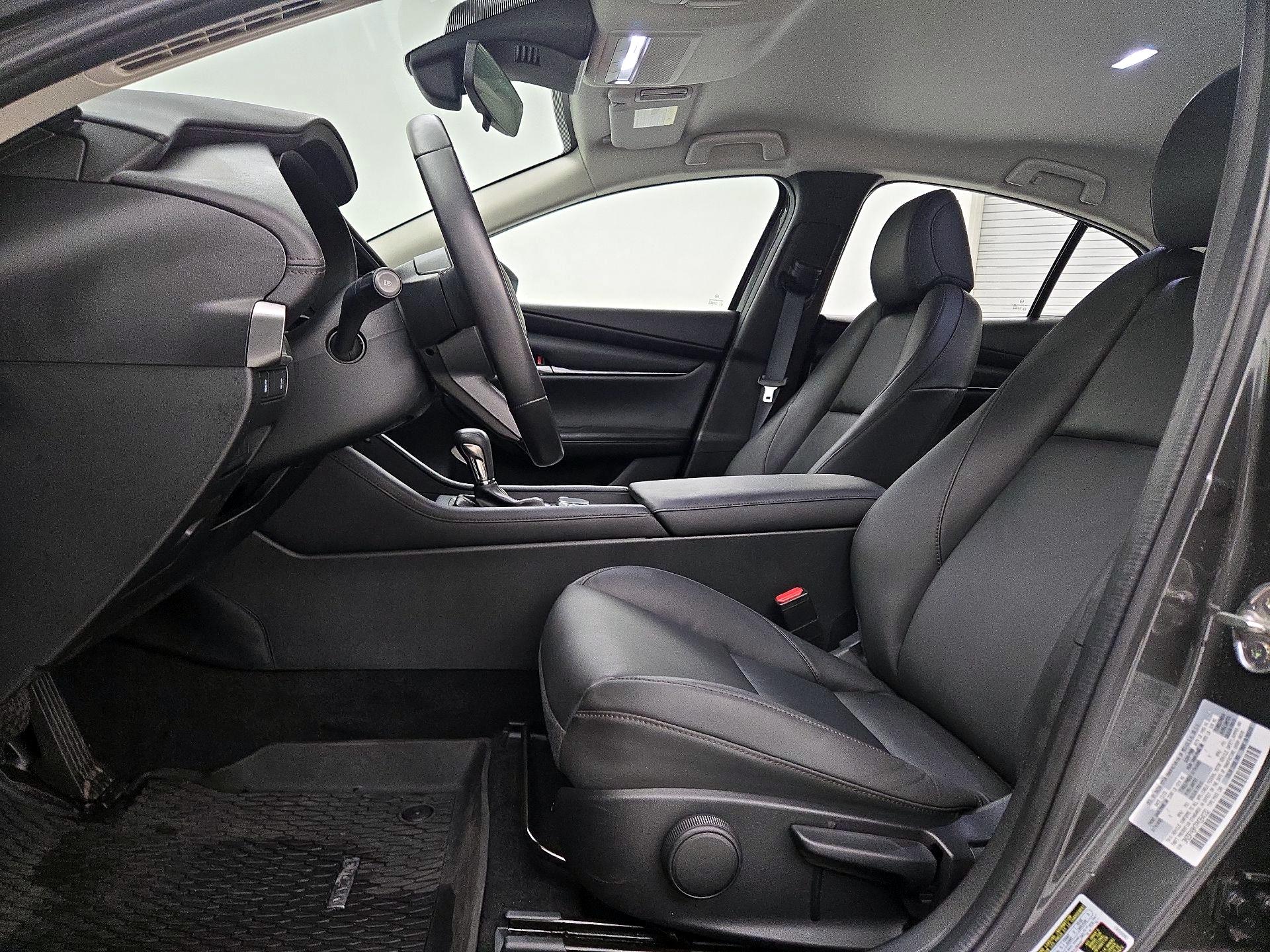 Thumbnail: 2023 Mazda Mazda3 - 11