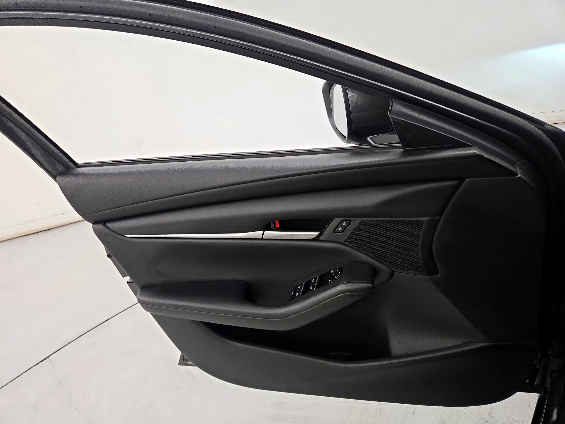 Thumbnail: 2023 Mazda Mazda3 - 12