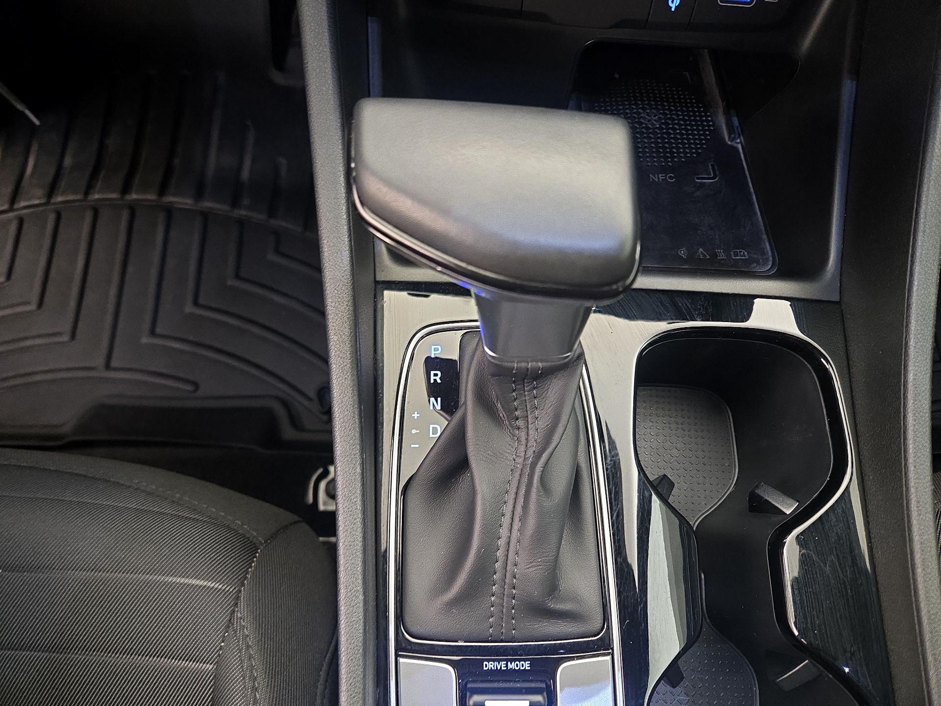 Thumbnail: 2022 Hyundai Santa Cruz - 17