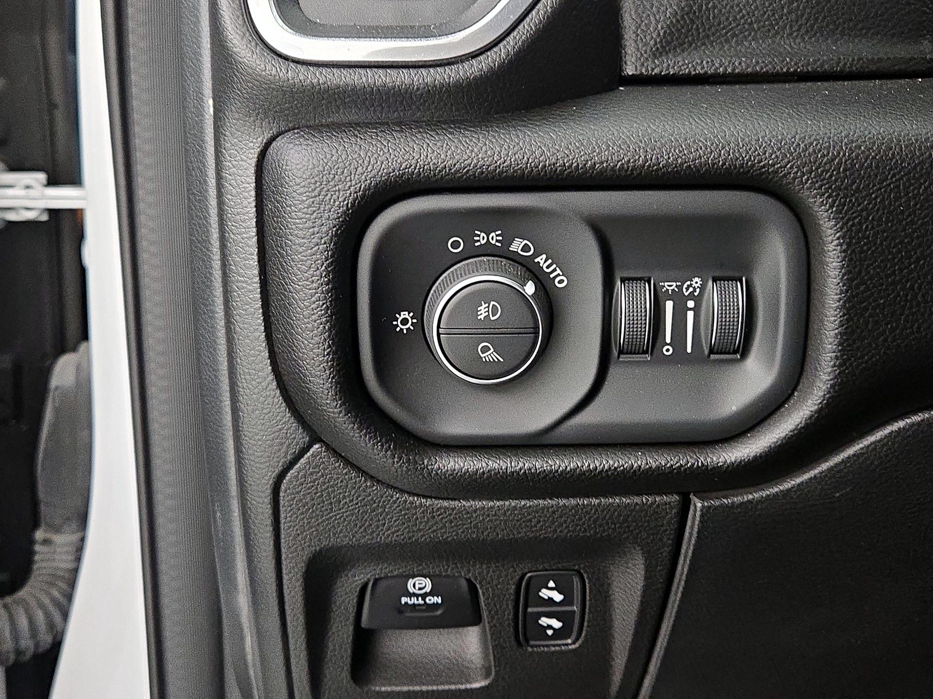 Thumbnail: 2023 RAM 1500 - 13