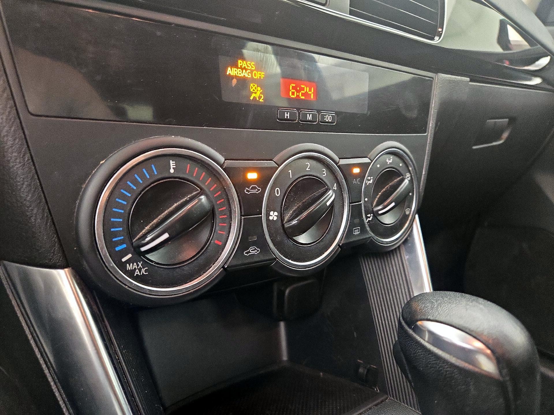 Thumbnail: 2015 Mazda CX-5 - 16