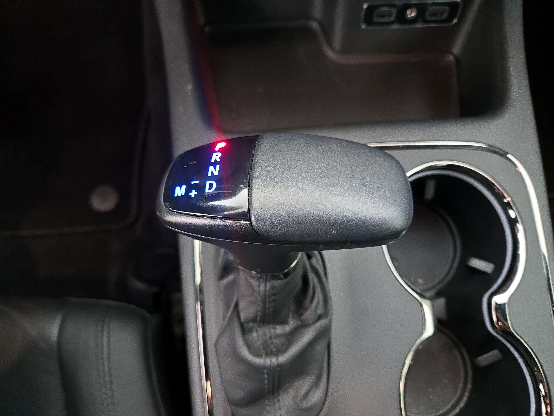 Thumbnail: 2019 Dodge Durango - 18