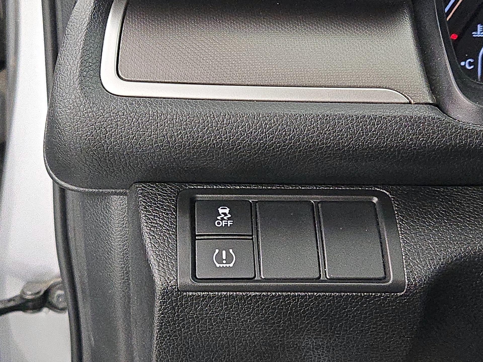 Thumbnail: 2017 Honda Civic - 13