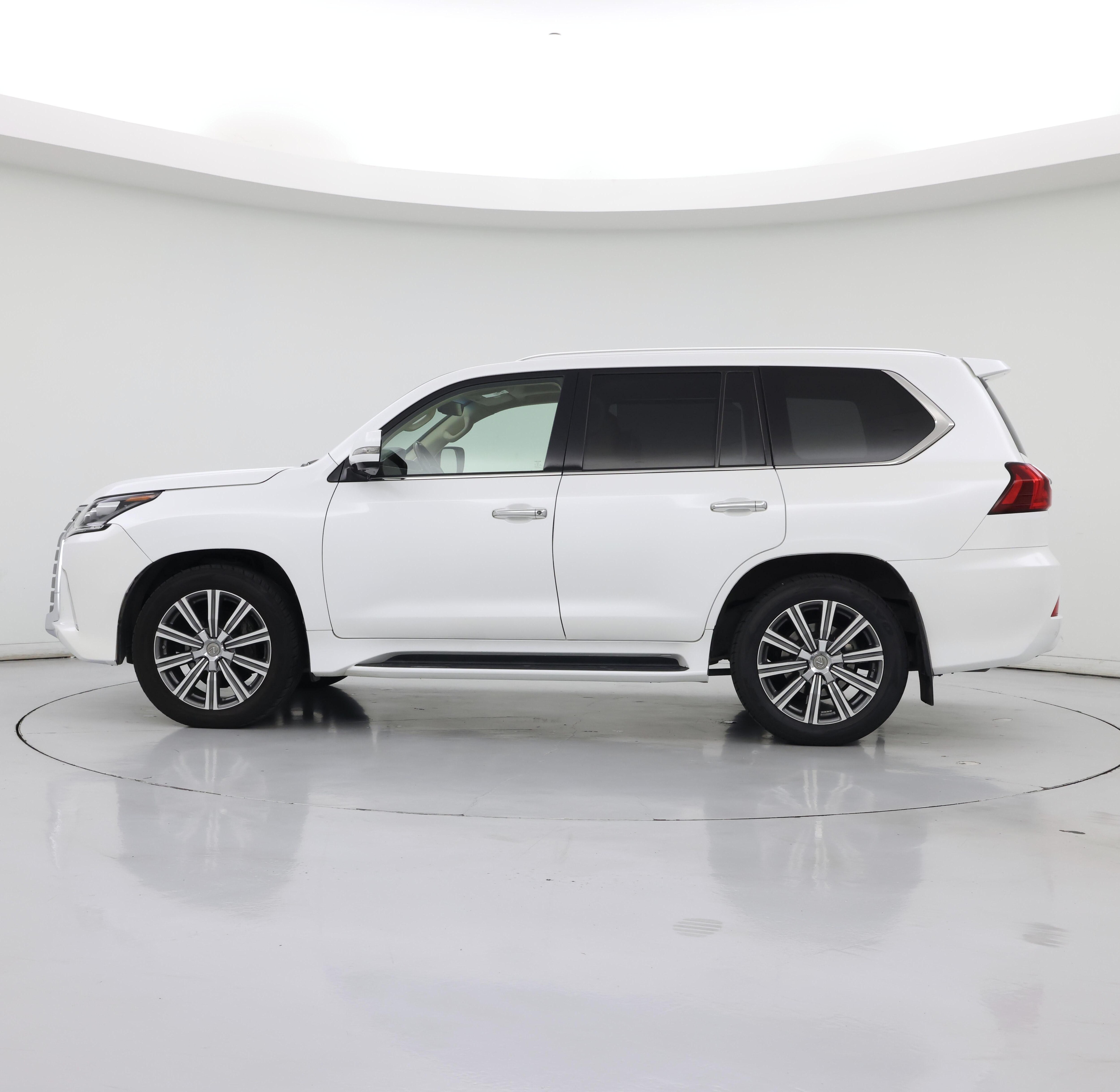 Thumbnail: 2017 Lexus LX - 3