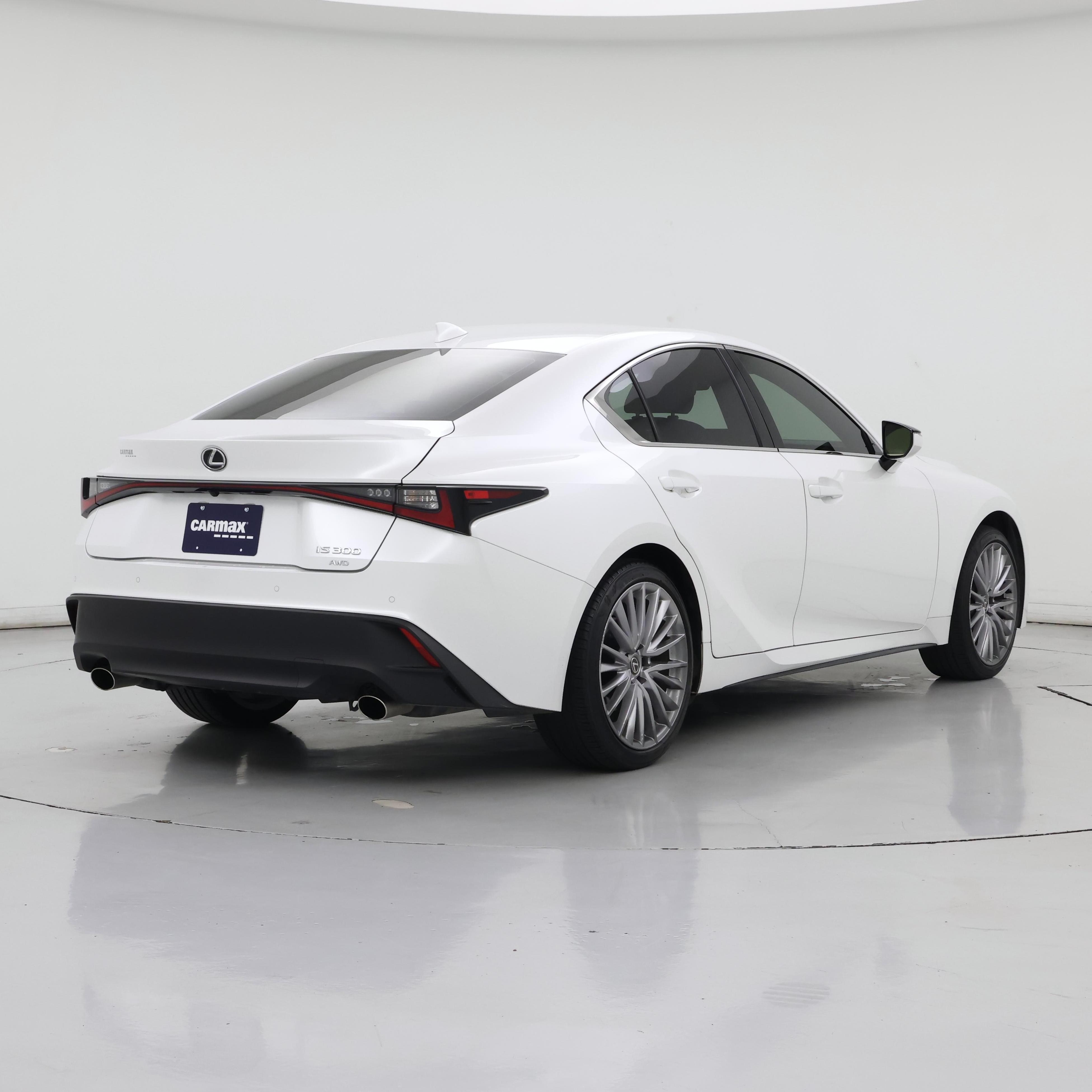 Thumbnail: 2024 Lexus IS - 8