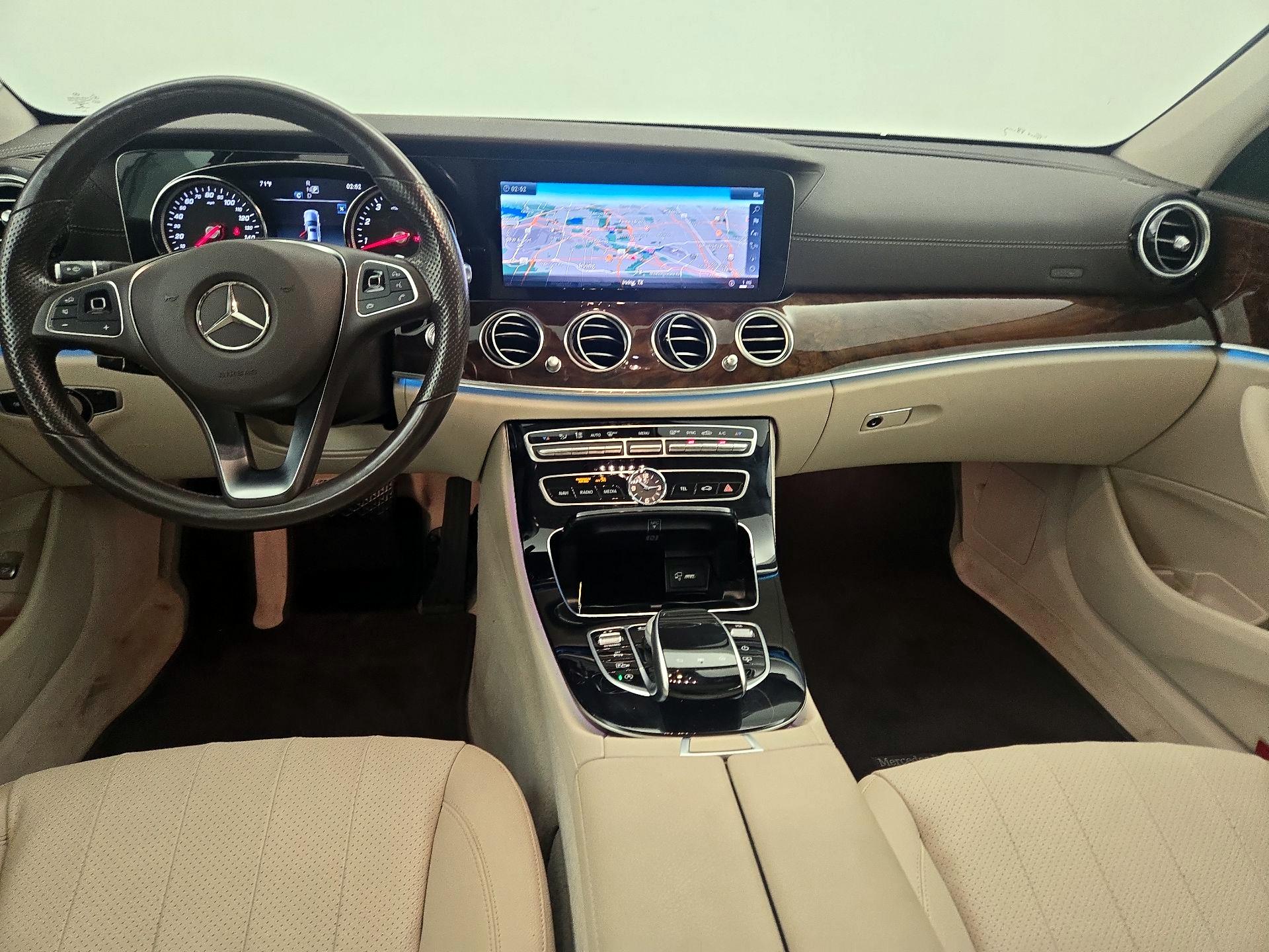 Thumbnail: 2018 Mercedes-Benz E-Class - 9