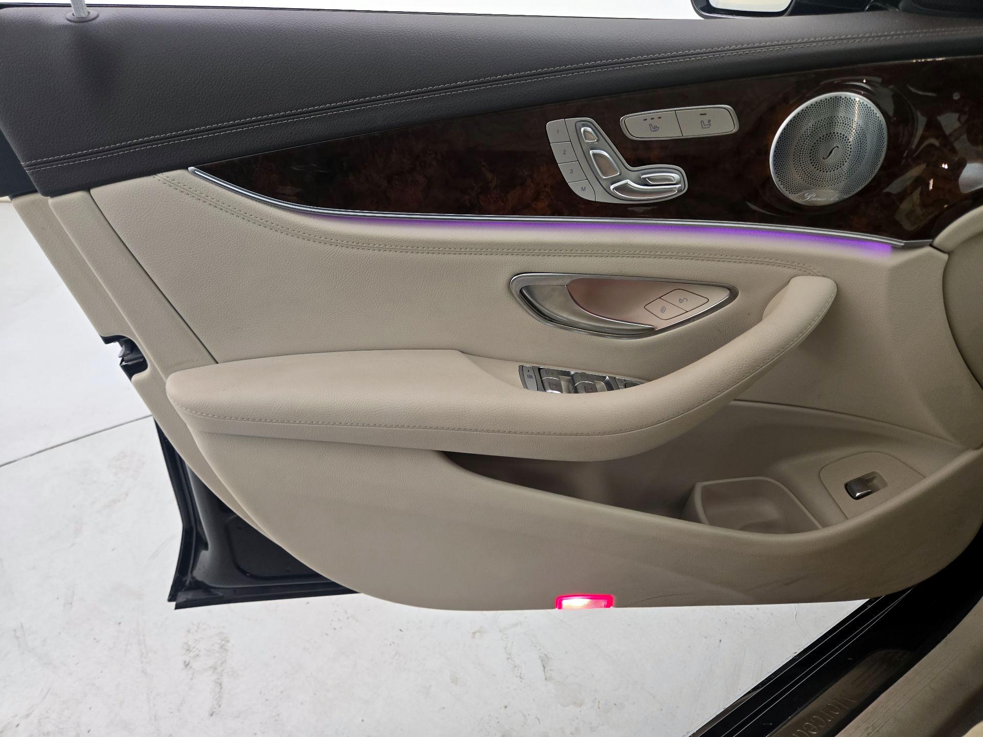 Thumbnail: 2018 Mercedes-Benz E-Class - 12