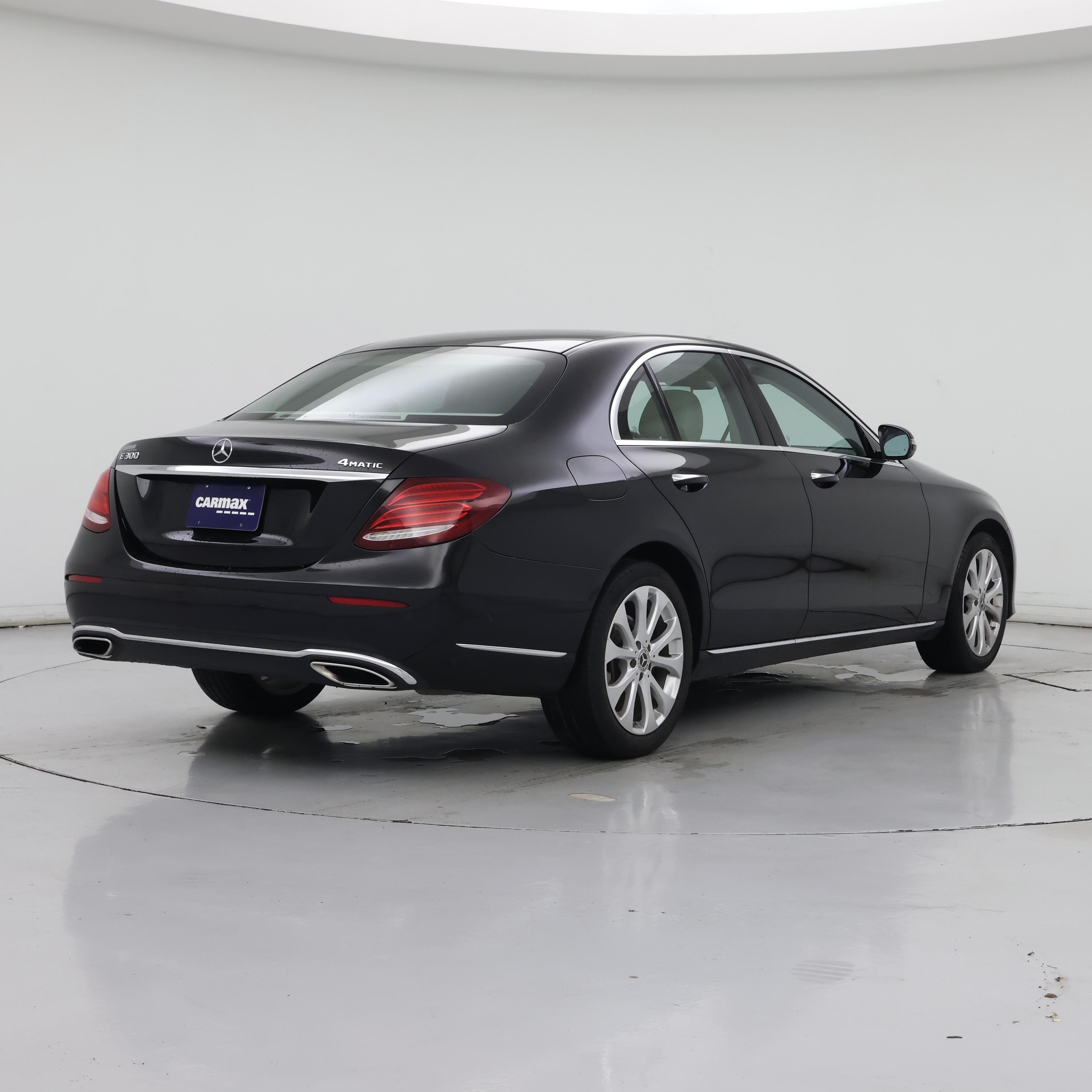 Thumbnail: 2018 Mercedes-Benz E-Class - 8