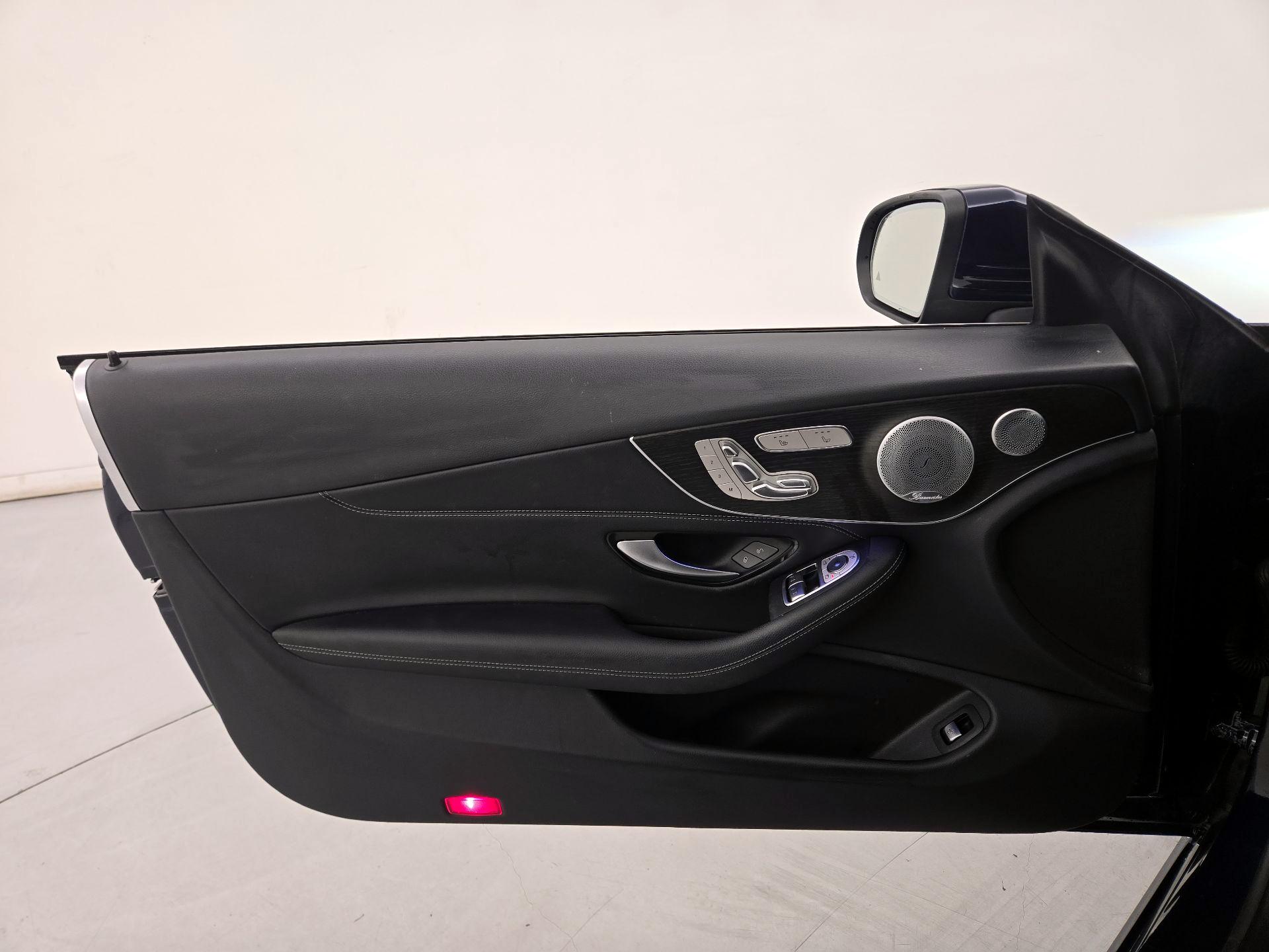 Thumbnail: 2022 Mercedes-Benz C-Class - 12