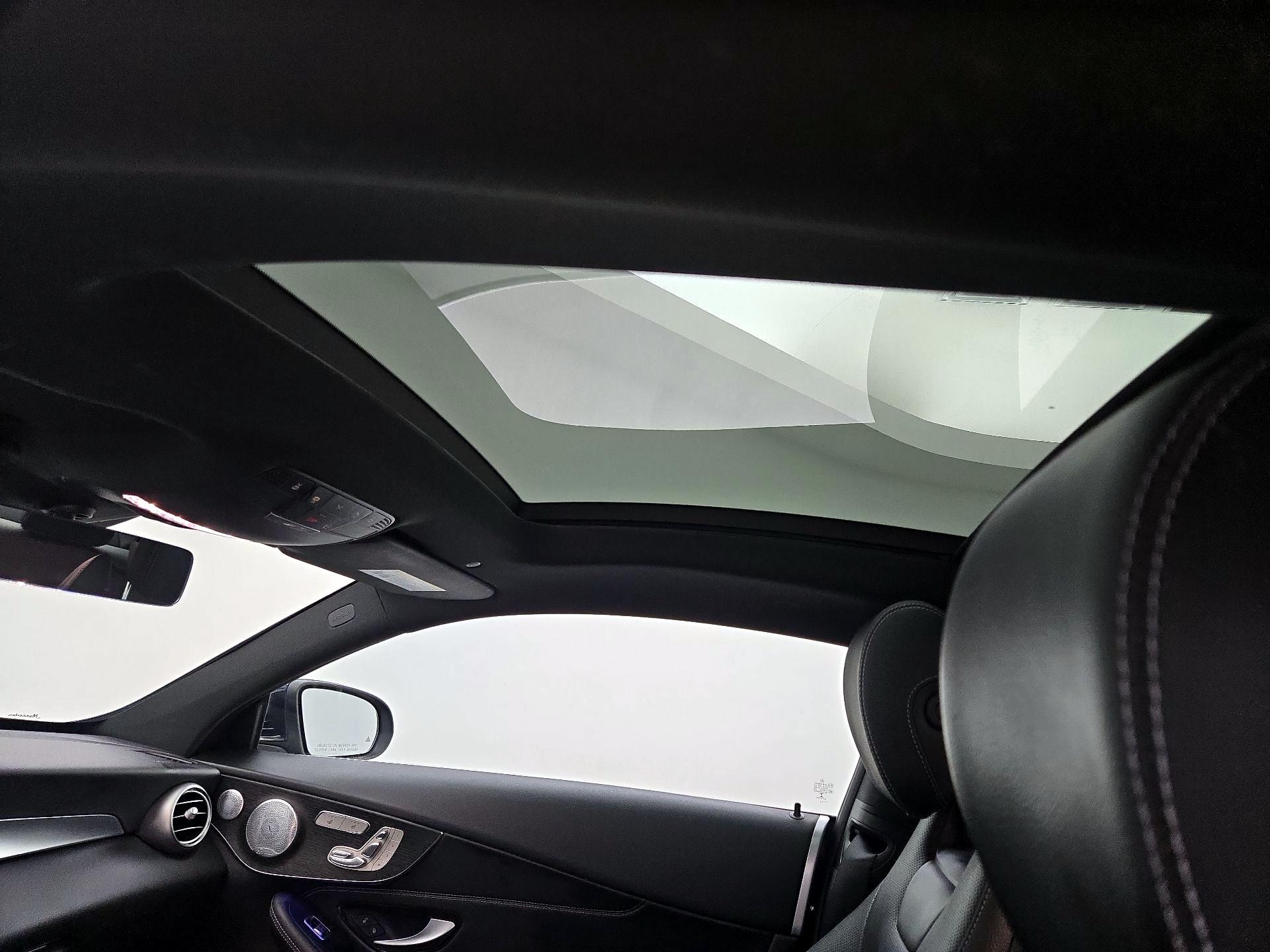 Thumbnail: 2022 Mercedes-Benz C-Class - 19