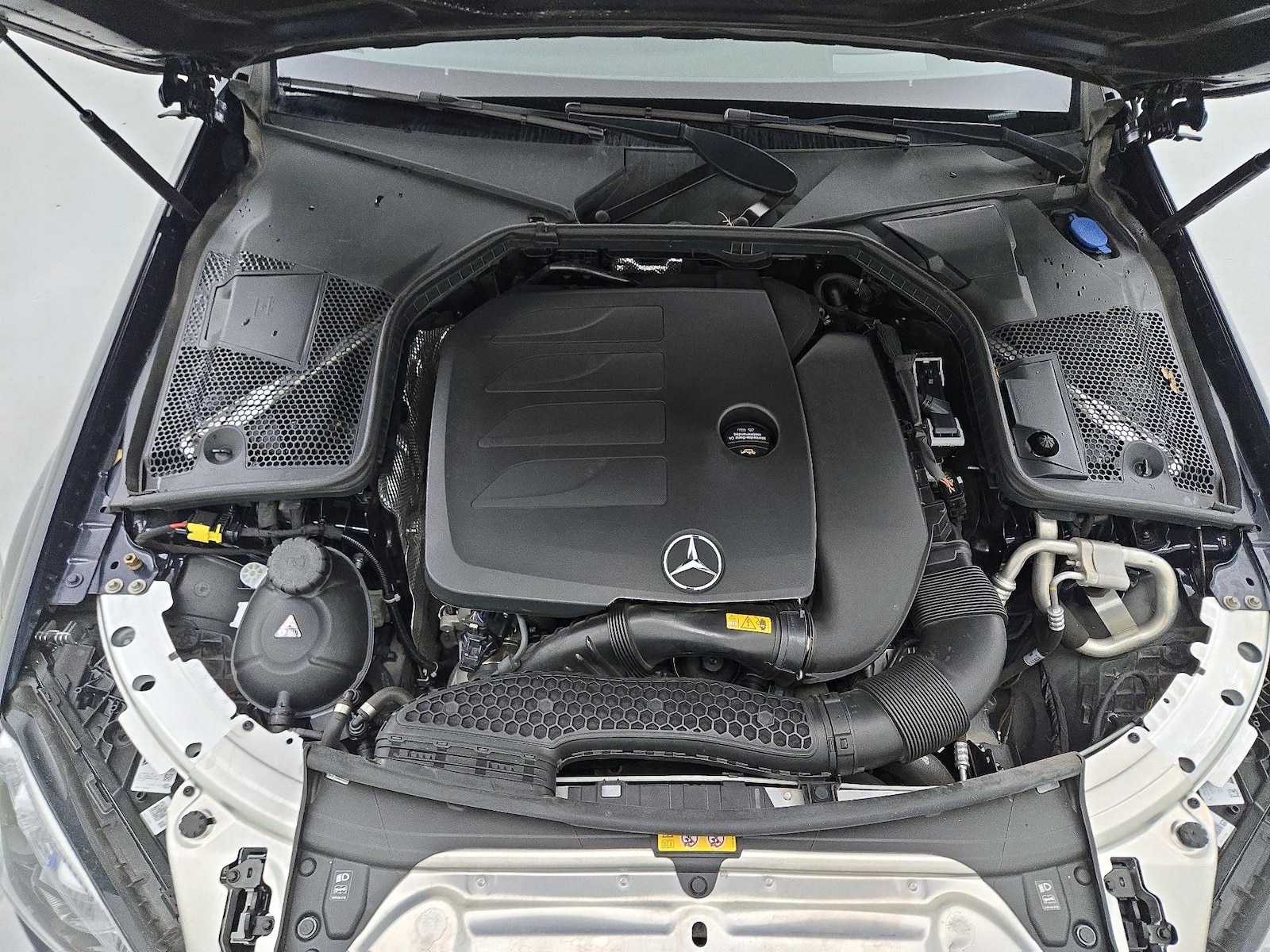 2022 Mercedes-Benz C-Class Coupe C 300 - Photo 23