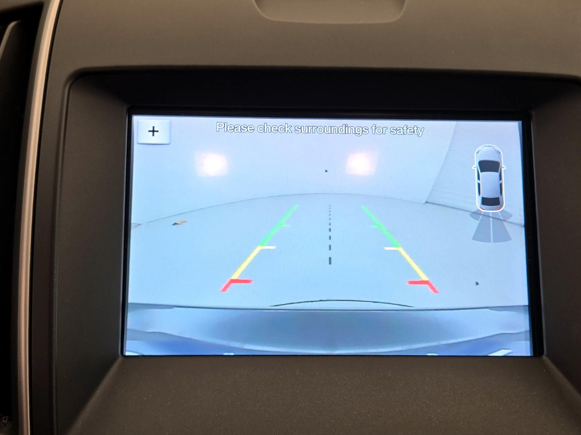 Thumbnail: 2018 Ford Edge - 15