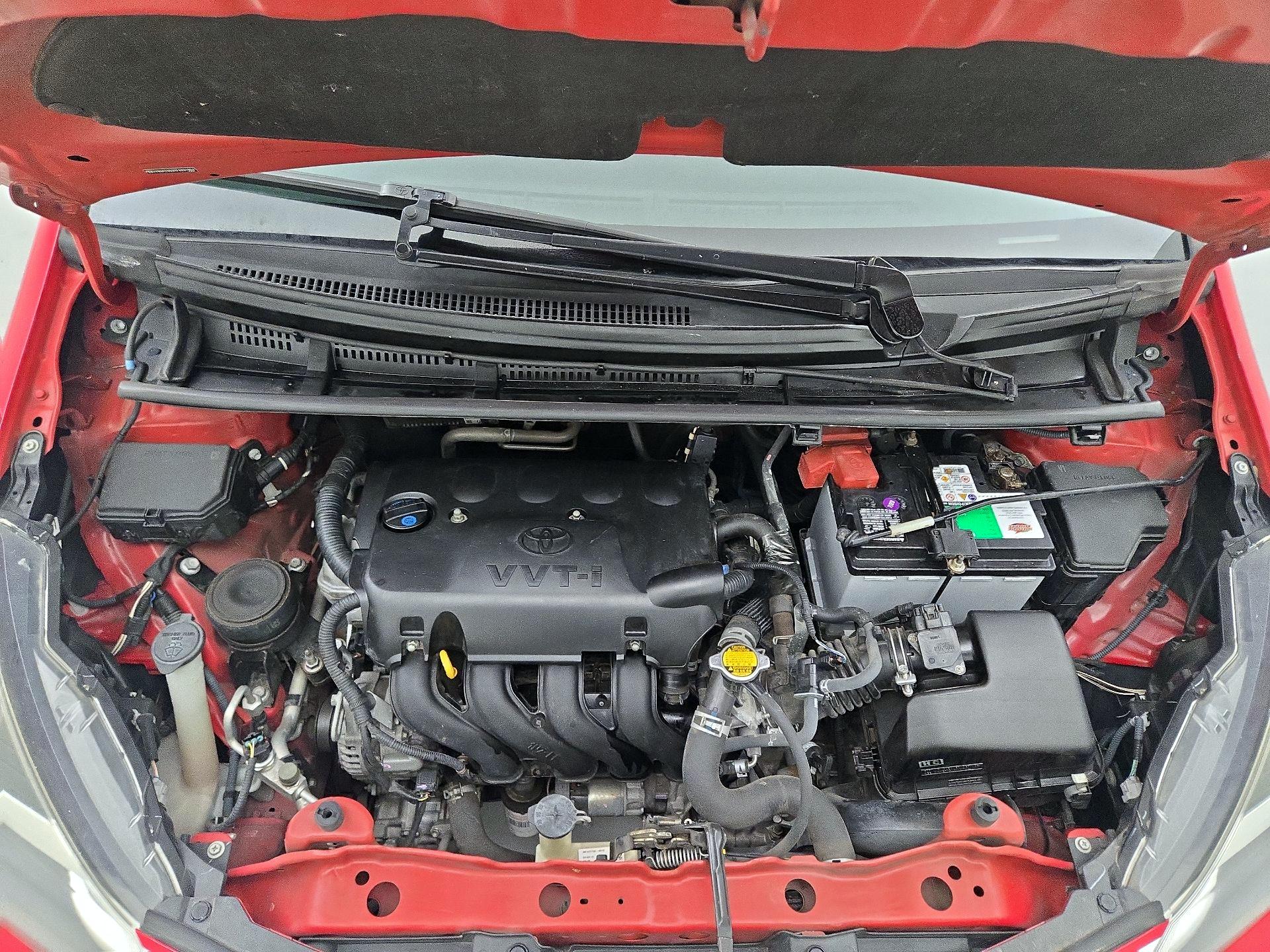 Thumbnail: 2015 Toyota Yaris - 20